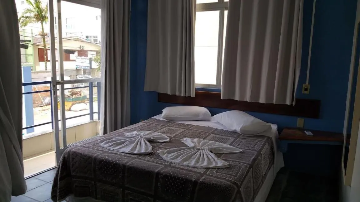 Photo of the whole room, Bed in Residencial Praia Mar