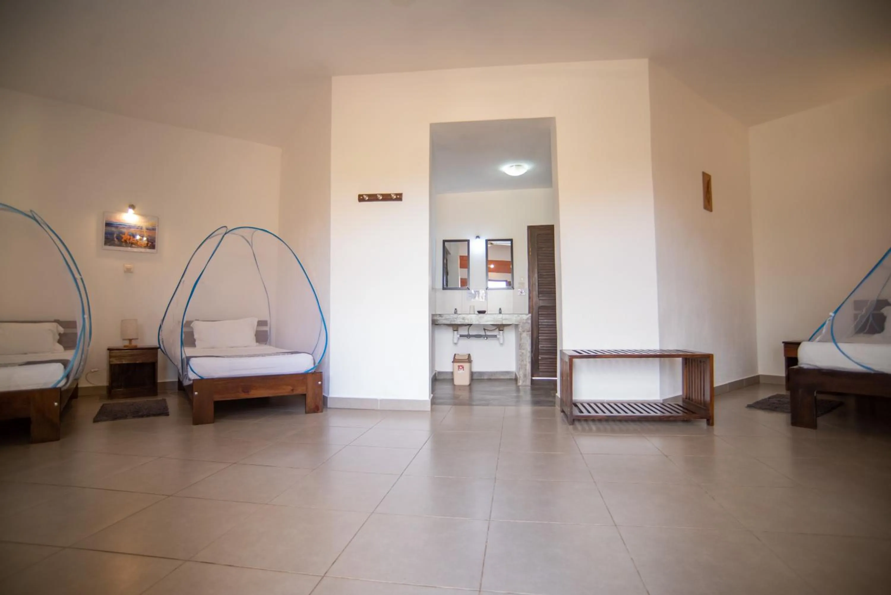 Photo of the whole room, Bed in HOTEL H1 ISALO