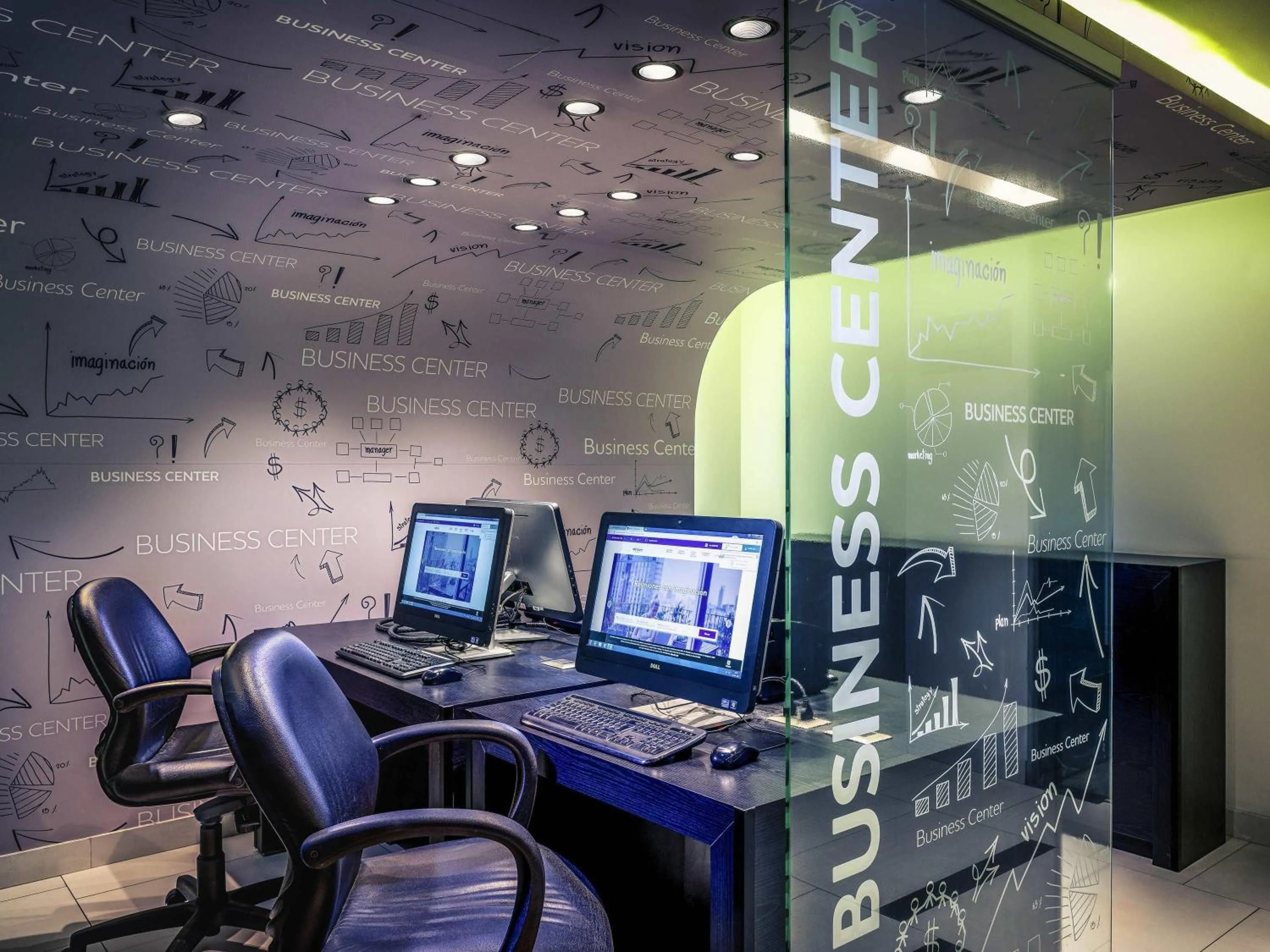 Business facilities in Mercure Santiago Centro