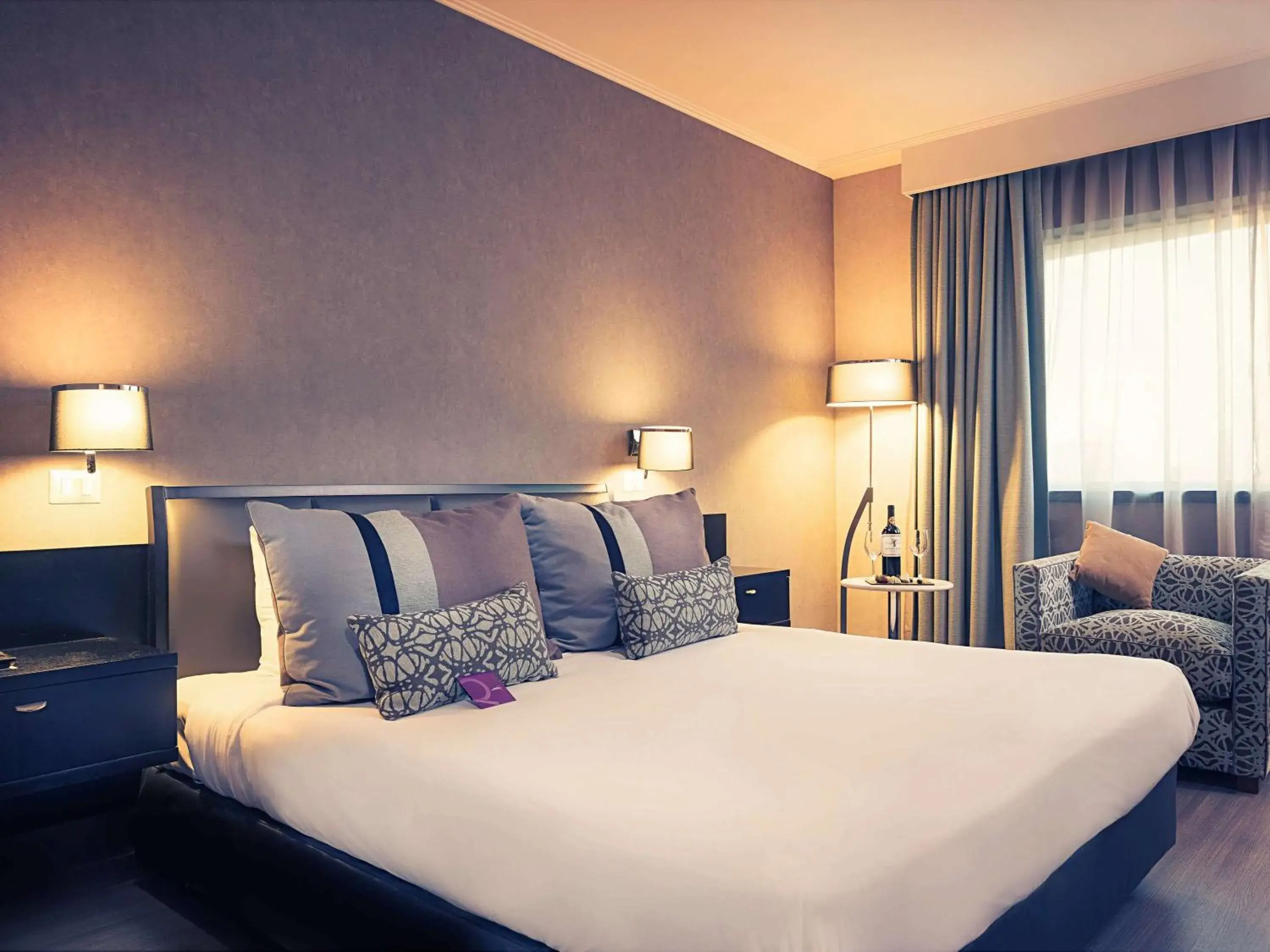 Classic Double Room in Mercure Santiago Centro Classic Double Room in Mercure Santiago Centro