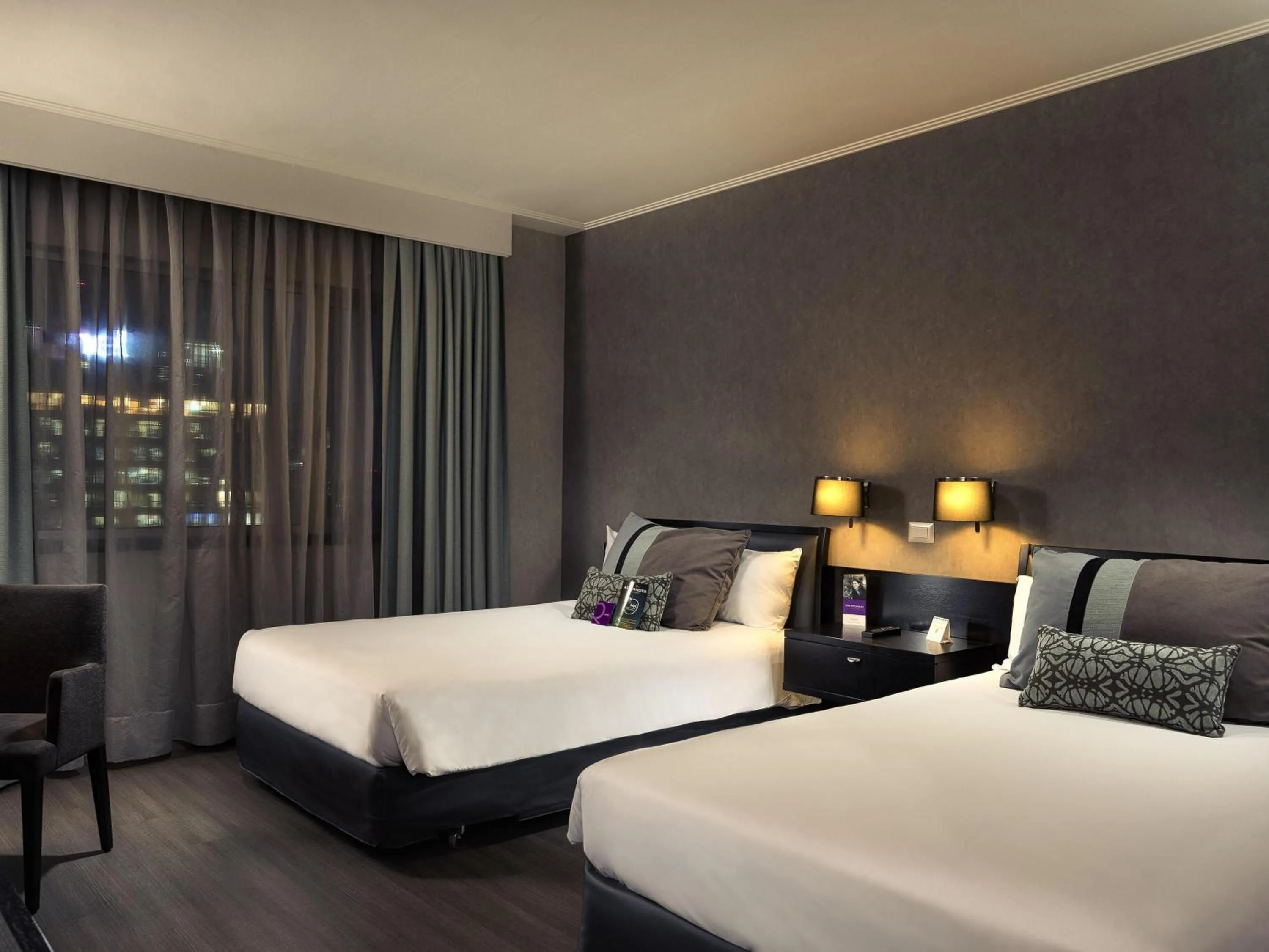 Classic Twin Room in Mercure Santiago Centro