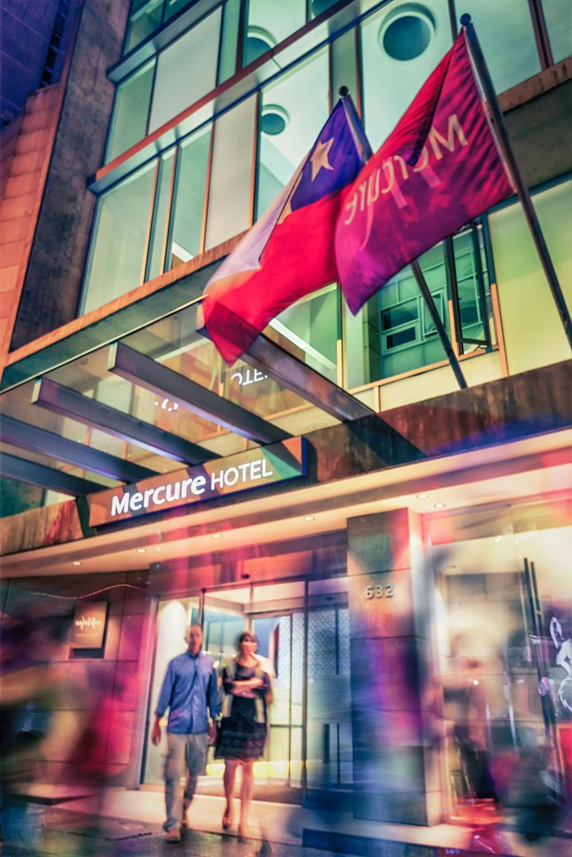 Facade/entrance in Mercure Santiago Centro