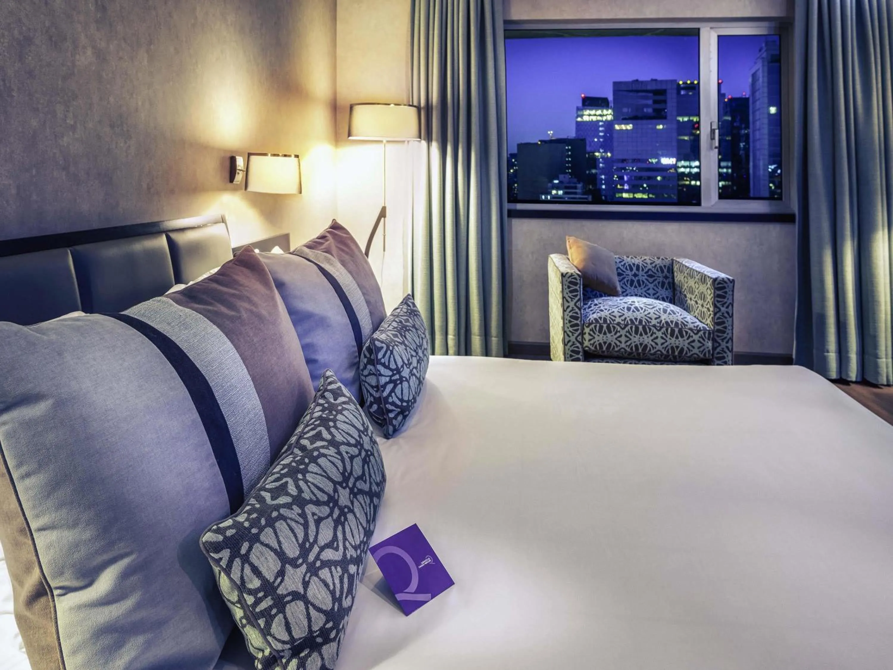 Bedroom, Bed in Mercure Santiago Centro