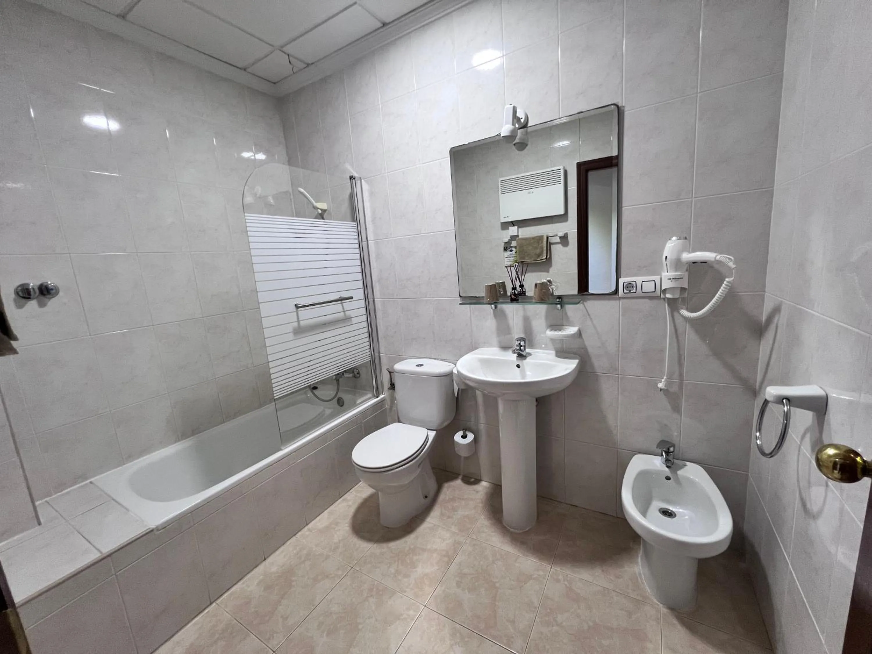 Bathroom in Hotel Don Juan