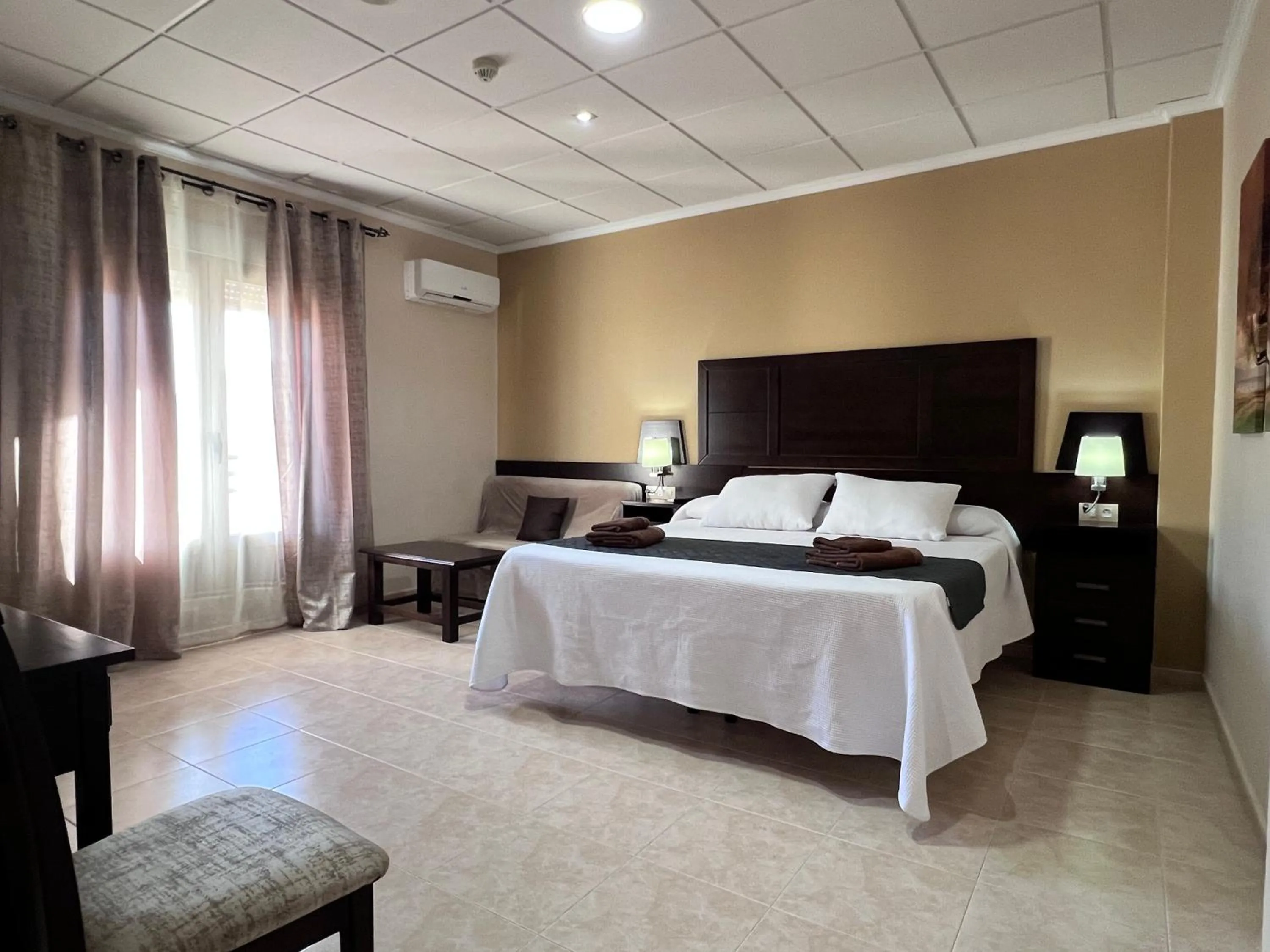 Photo of the whole room, Bed in Hotel Don Juan