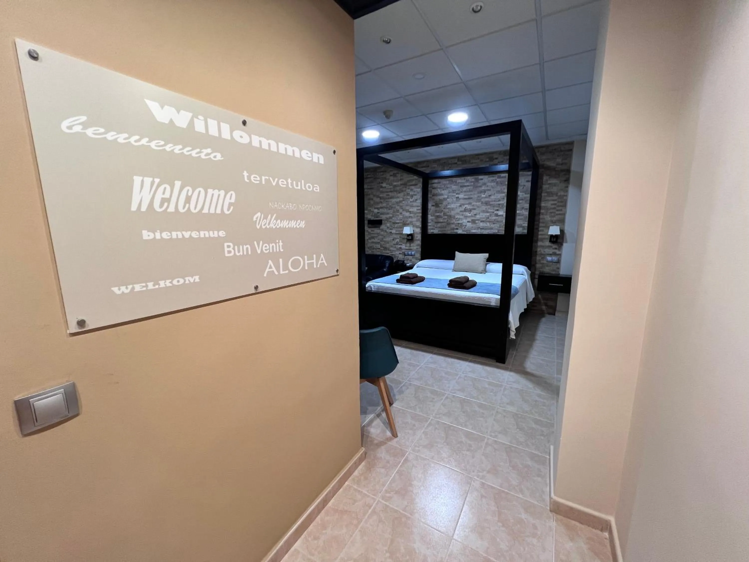 Photo of the whole room, Bed in Hotel Don Juan