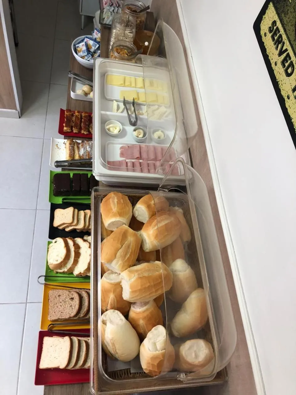 Breakfast in Hotel Araçari