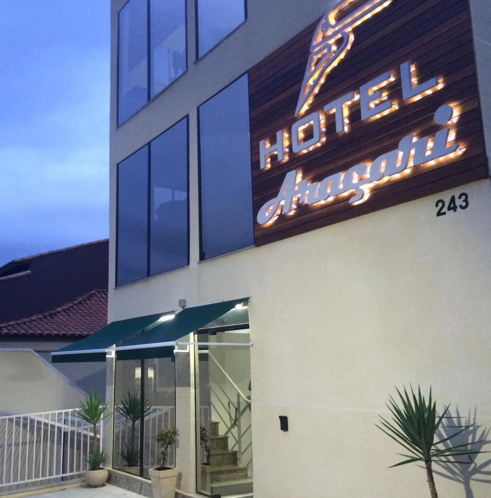 Facade/entrance in Hotel Araçari