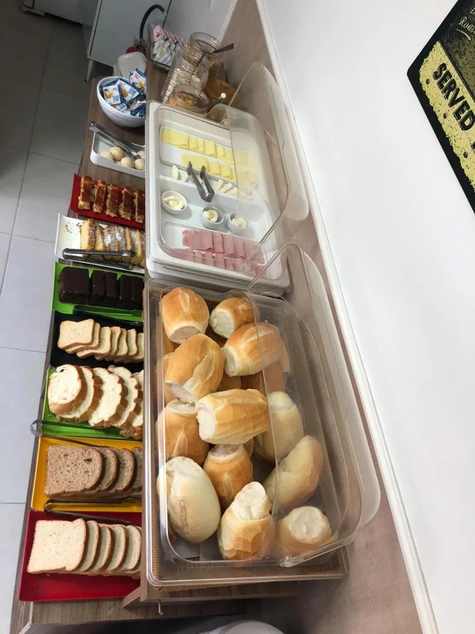 Breakfast in Hotel Araçari