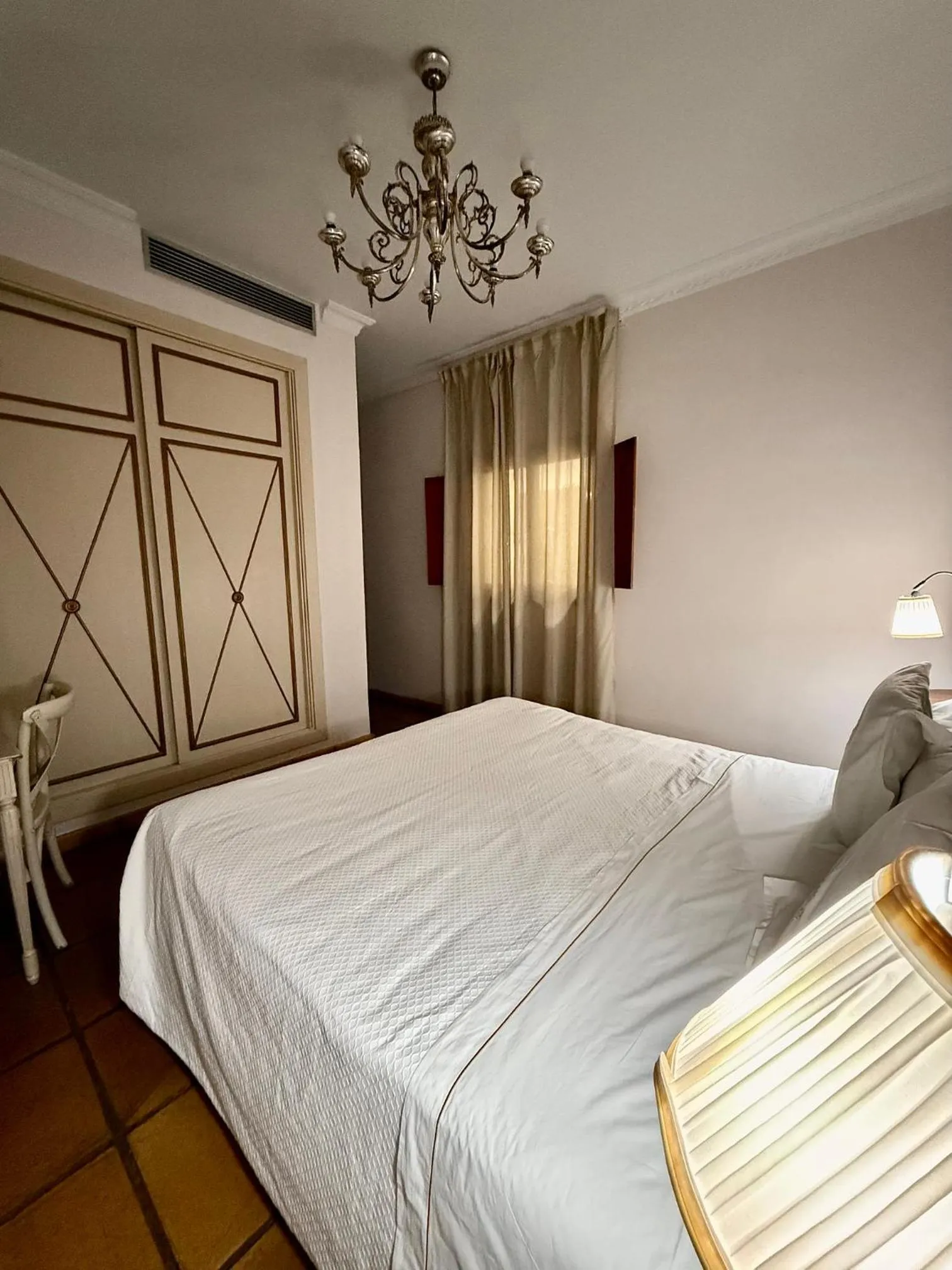 Photo of the whole room, Bed in Hotel Convento La Gloria