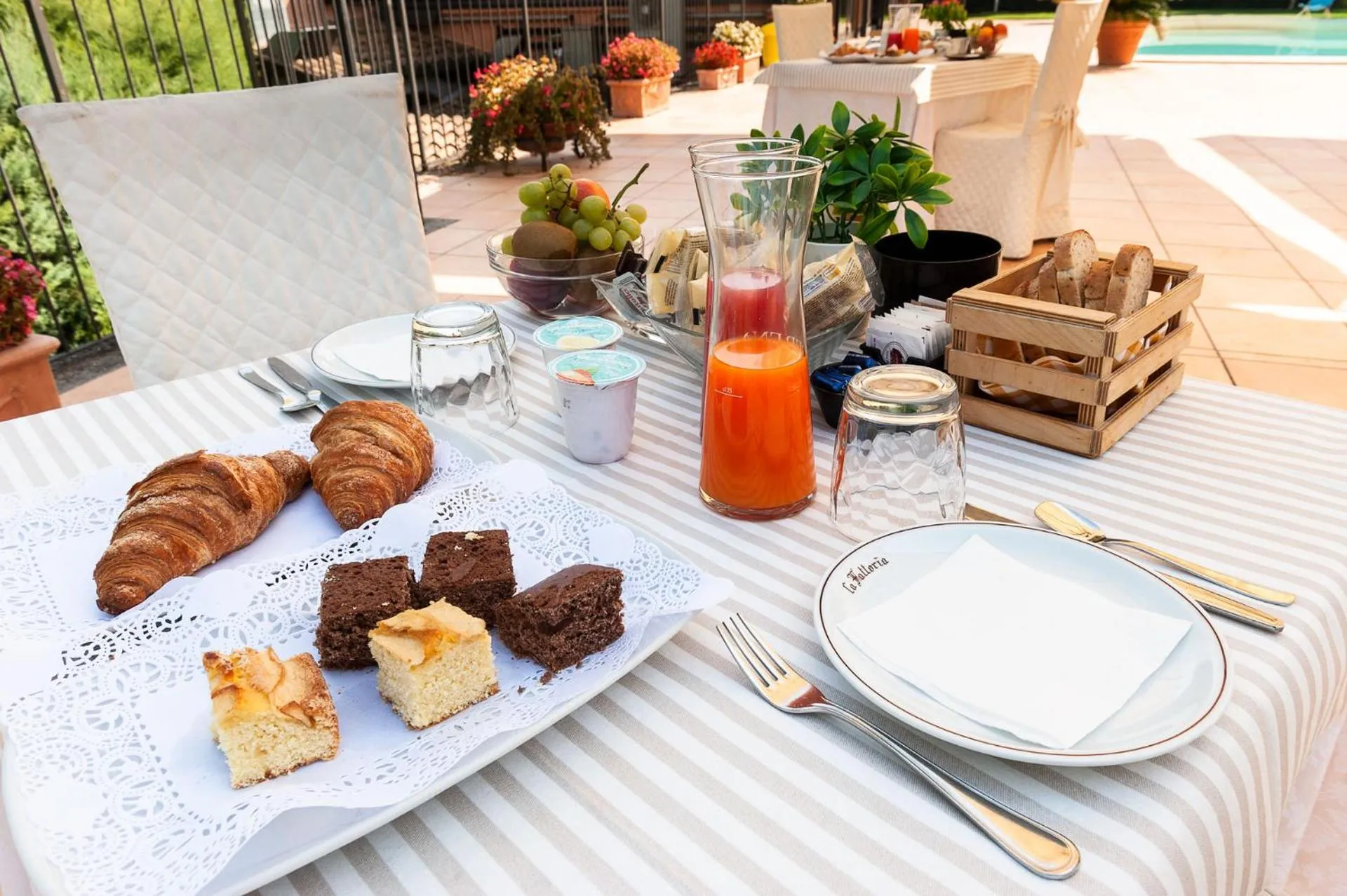 Breakfast in Hotel La Fattoria