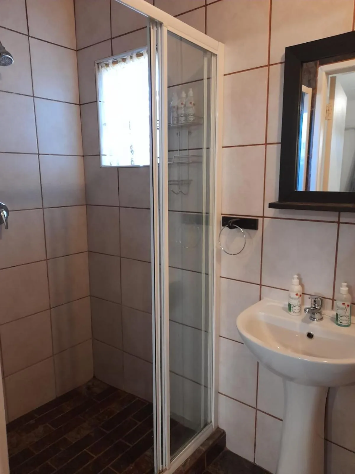 Bathroom in Ukarimu Guest House