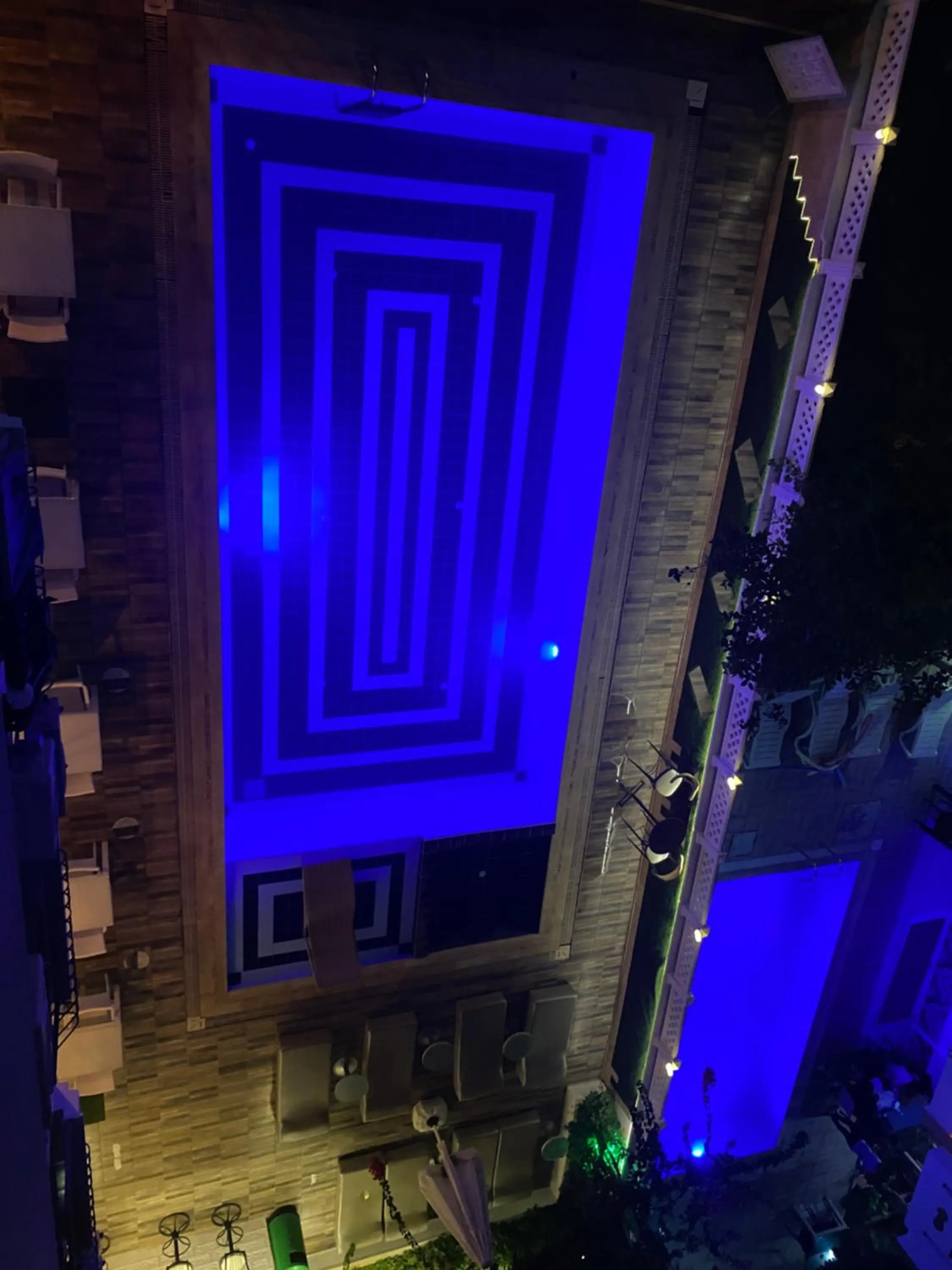 Swimming pool in NFK The House Hotel