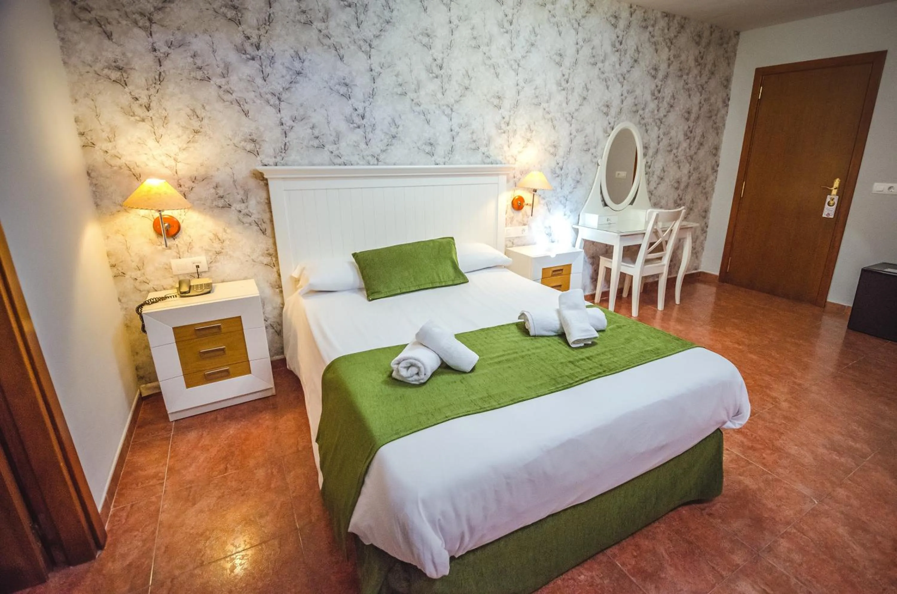 Bedroom, Bed in Hotel Solymar