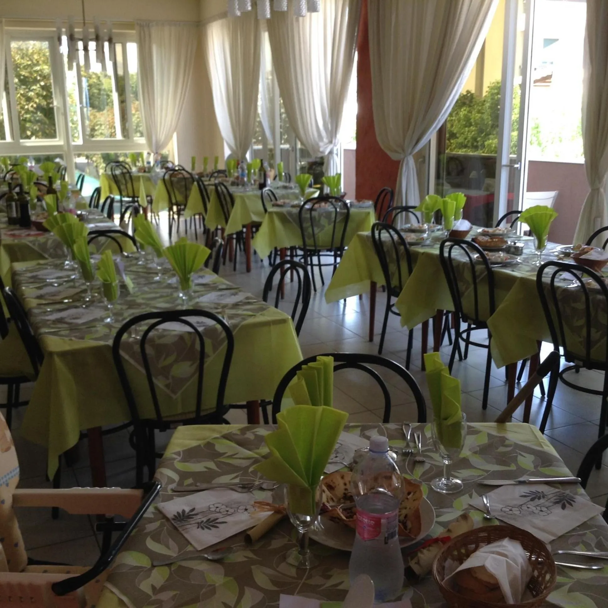 Restaurant/places to eat in Hotel Playa