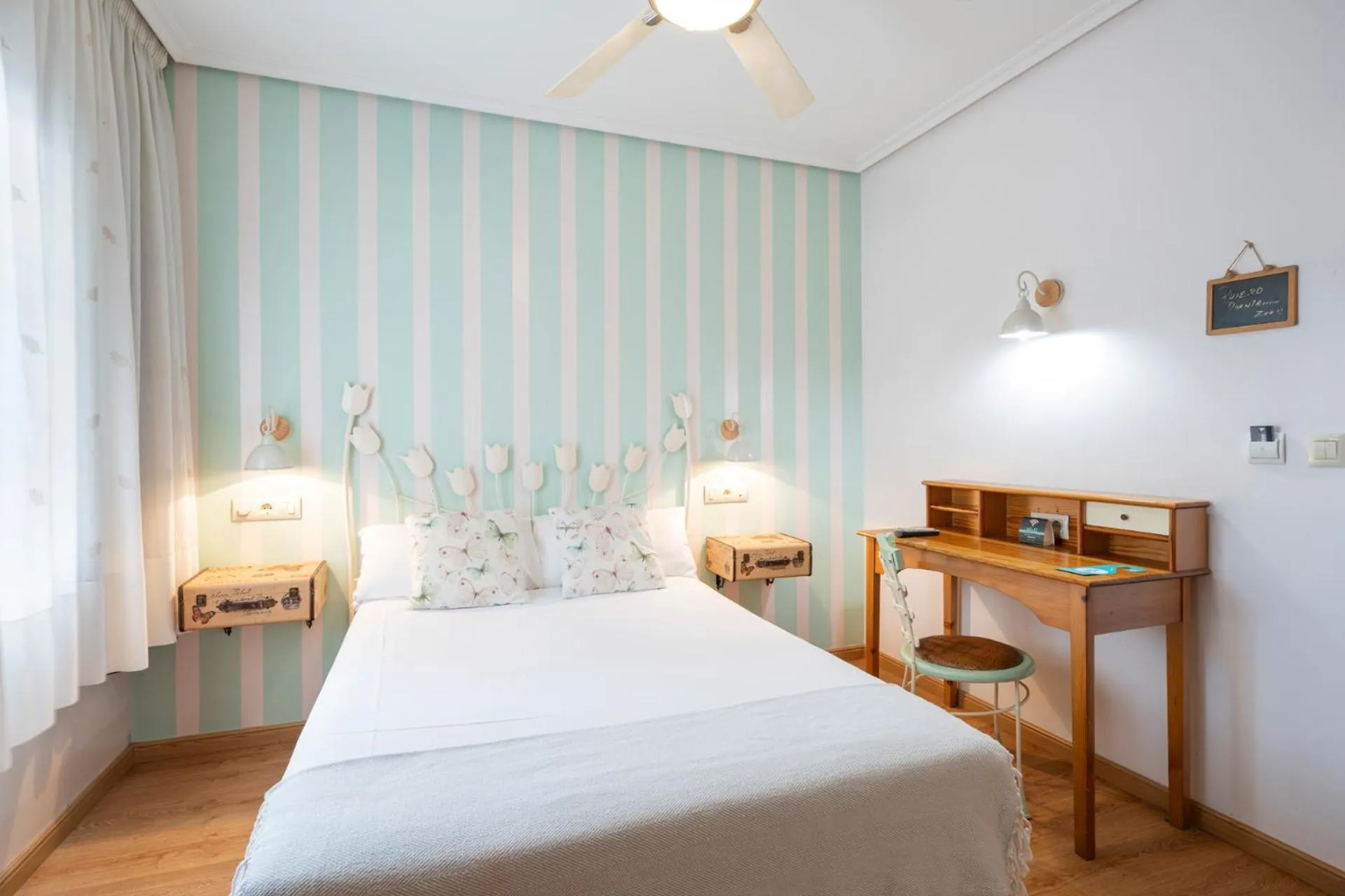 Bed in Hotel Alda Puerta Del Sol