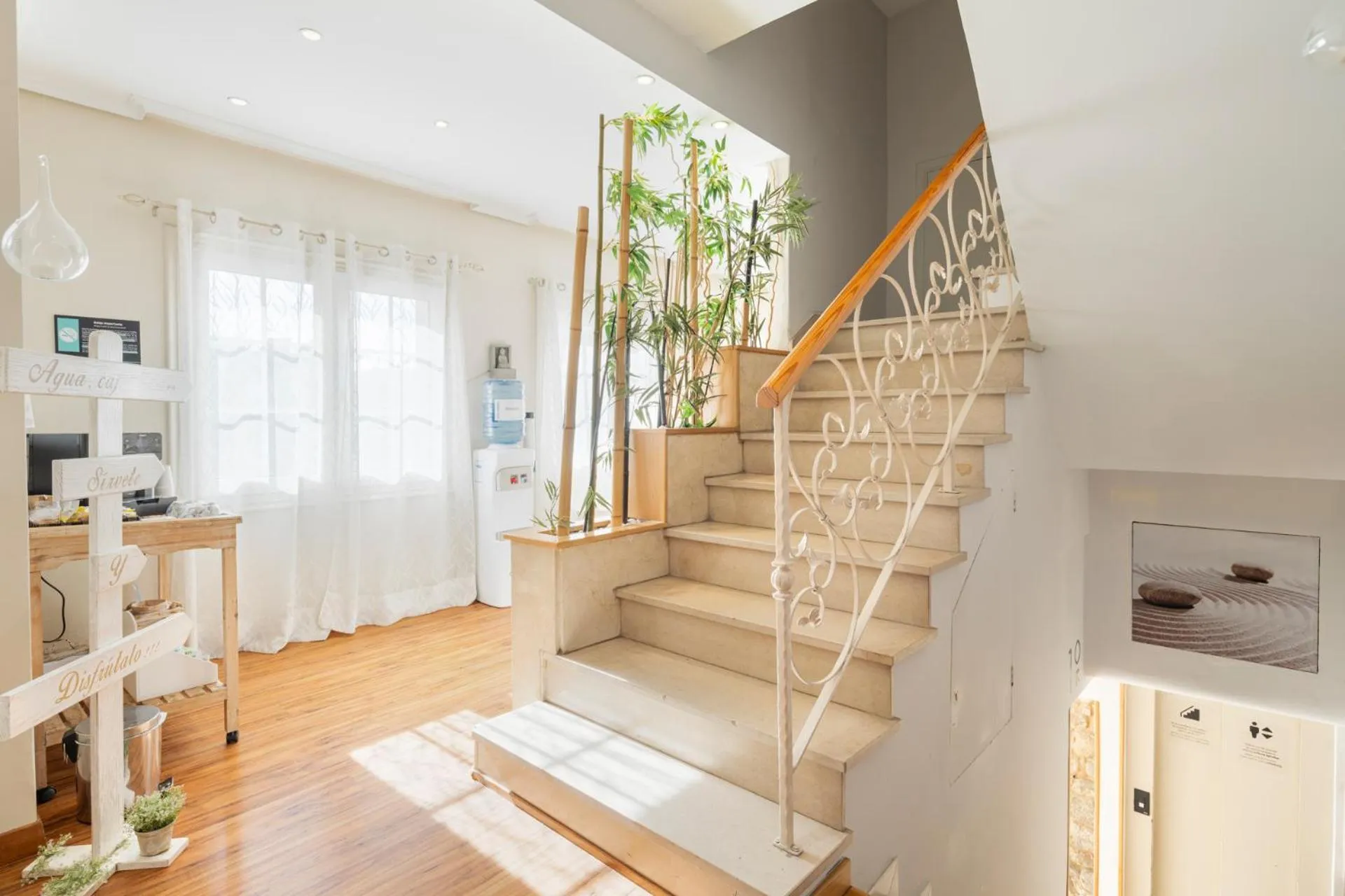 Living room in Hotel Alda Puerta Del Sol