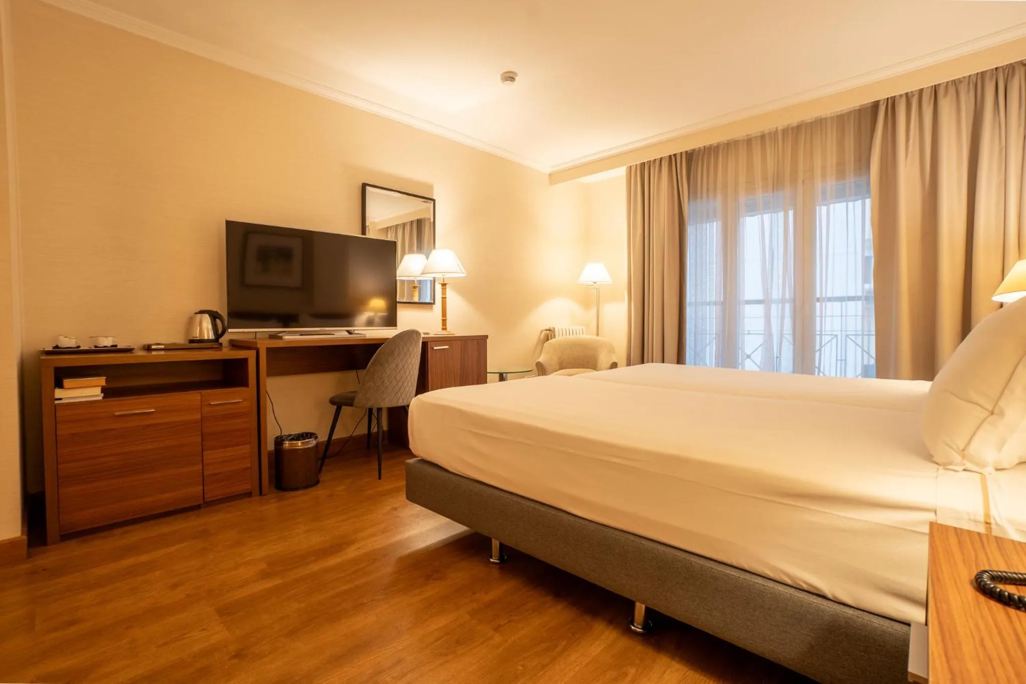 Bedroom, Bed in Aparto-Hotel Rosales