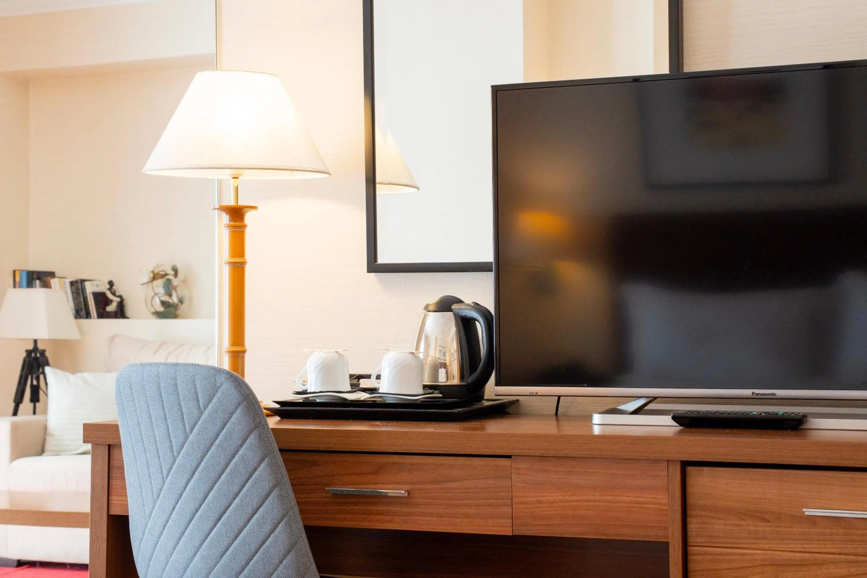 TV and multimedia in Aparto-Hotel Rosales