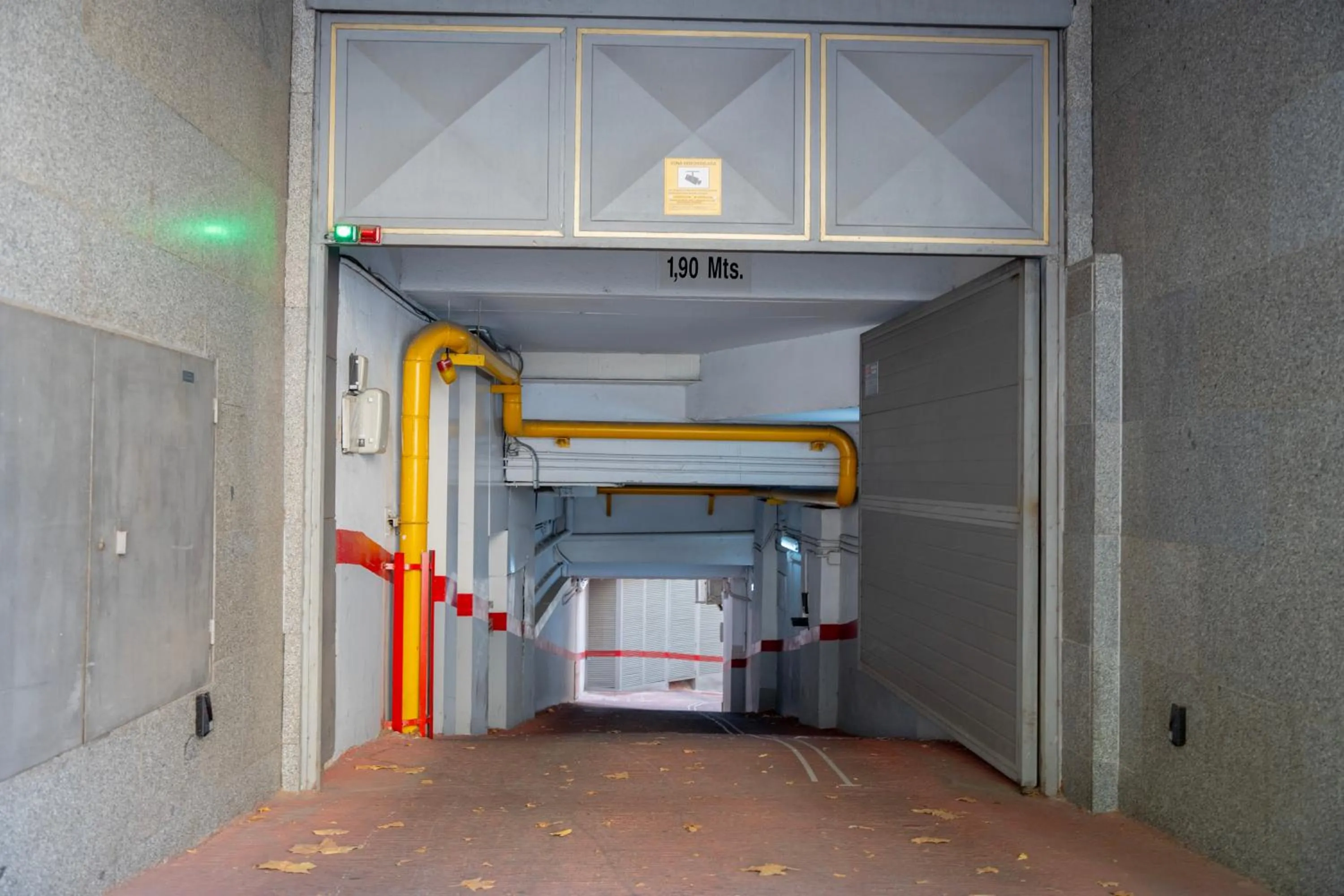 Parking in Aparto-Hotel Rosales