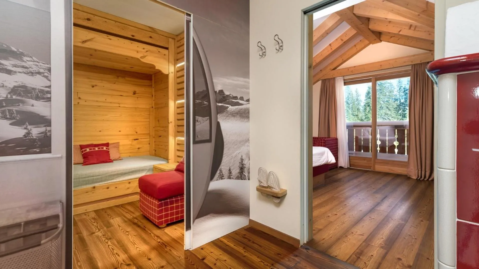 Bedroom, Bed in Maribel Hotel