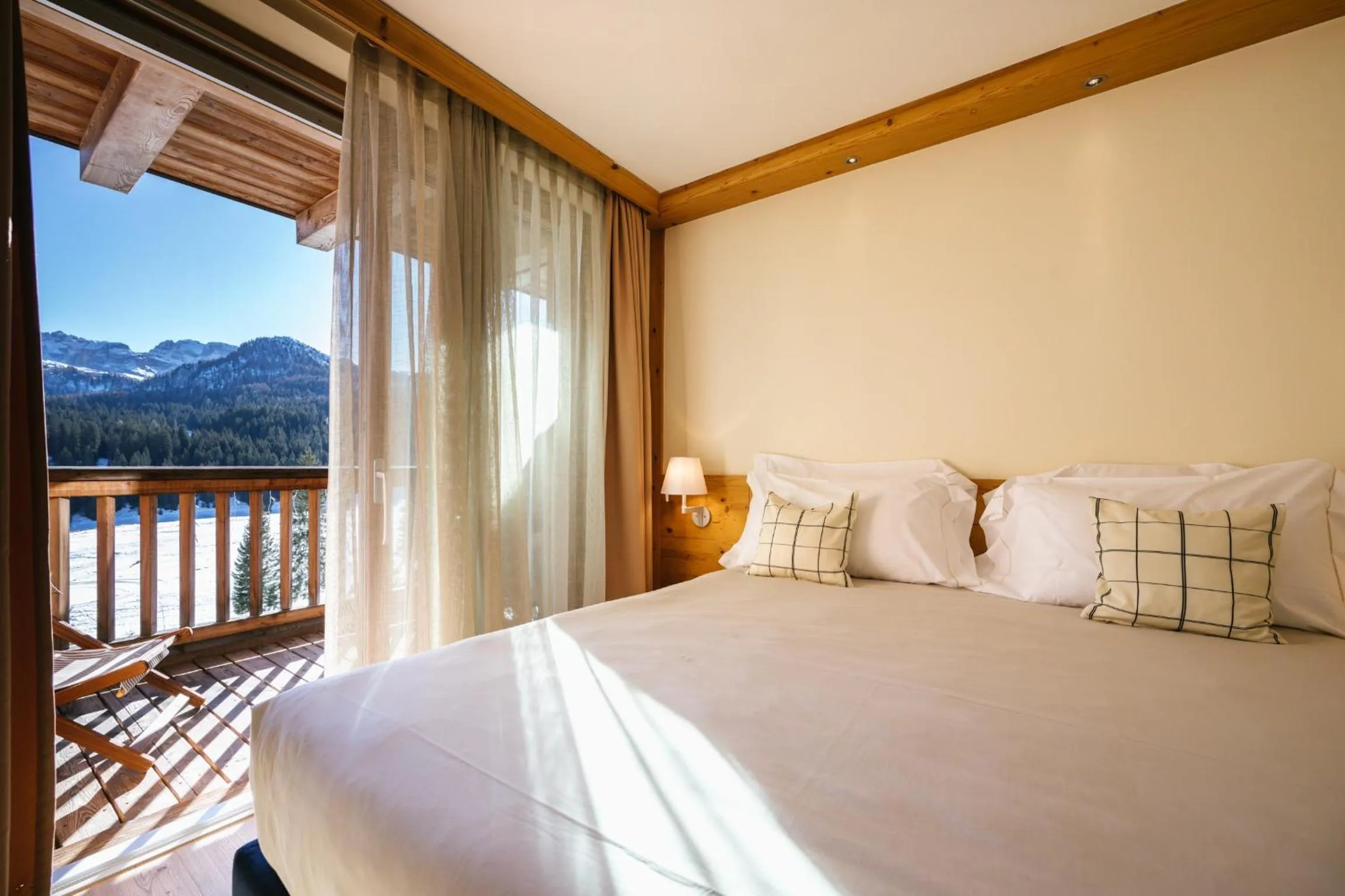 Natural landscape, Bed in Maribel Hotel