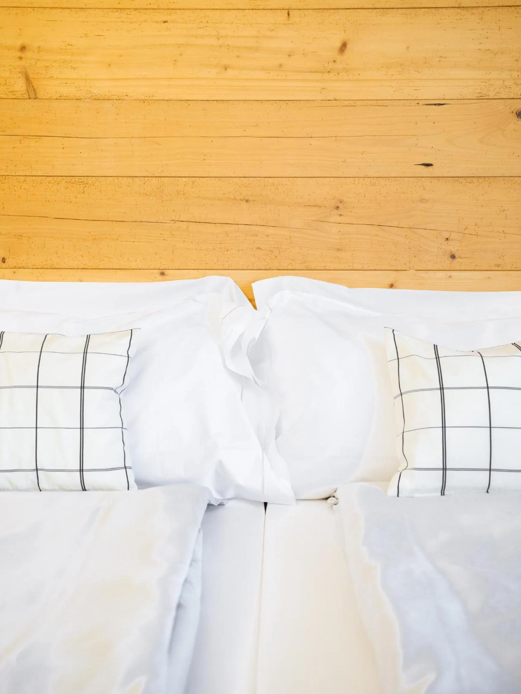 Bed in Maribel Hotel