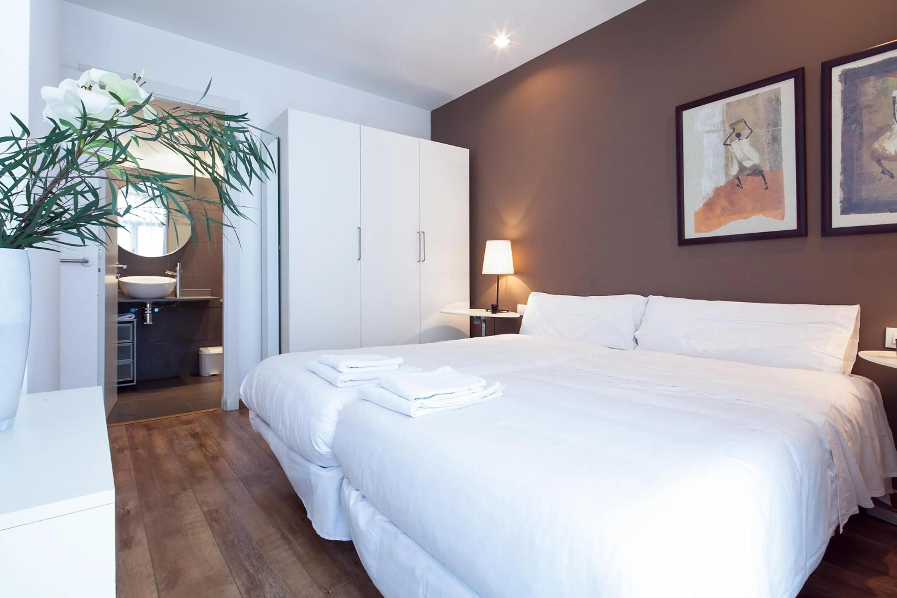 Bedroom, Bed in Inside Barcelona Apartments Sants