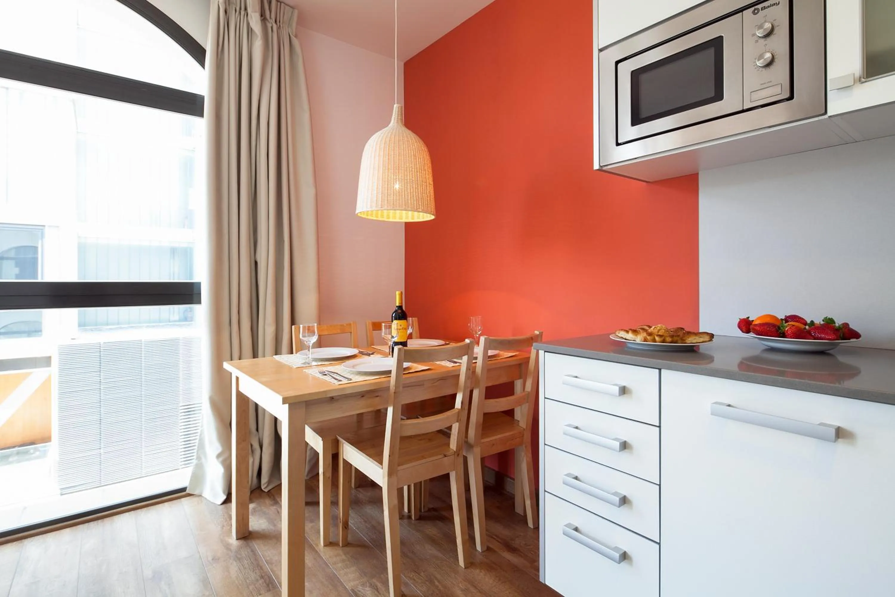 Kitchen or kitchenette in Inside Barcelona Apartments Sants