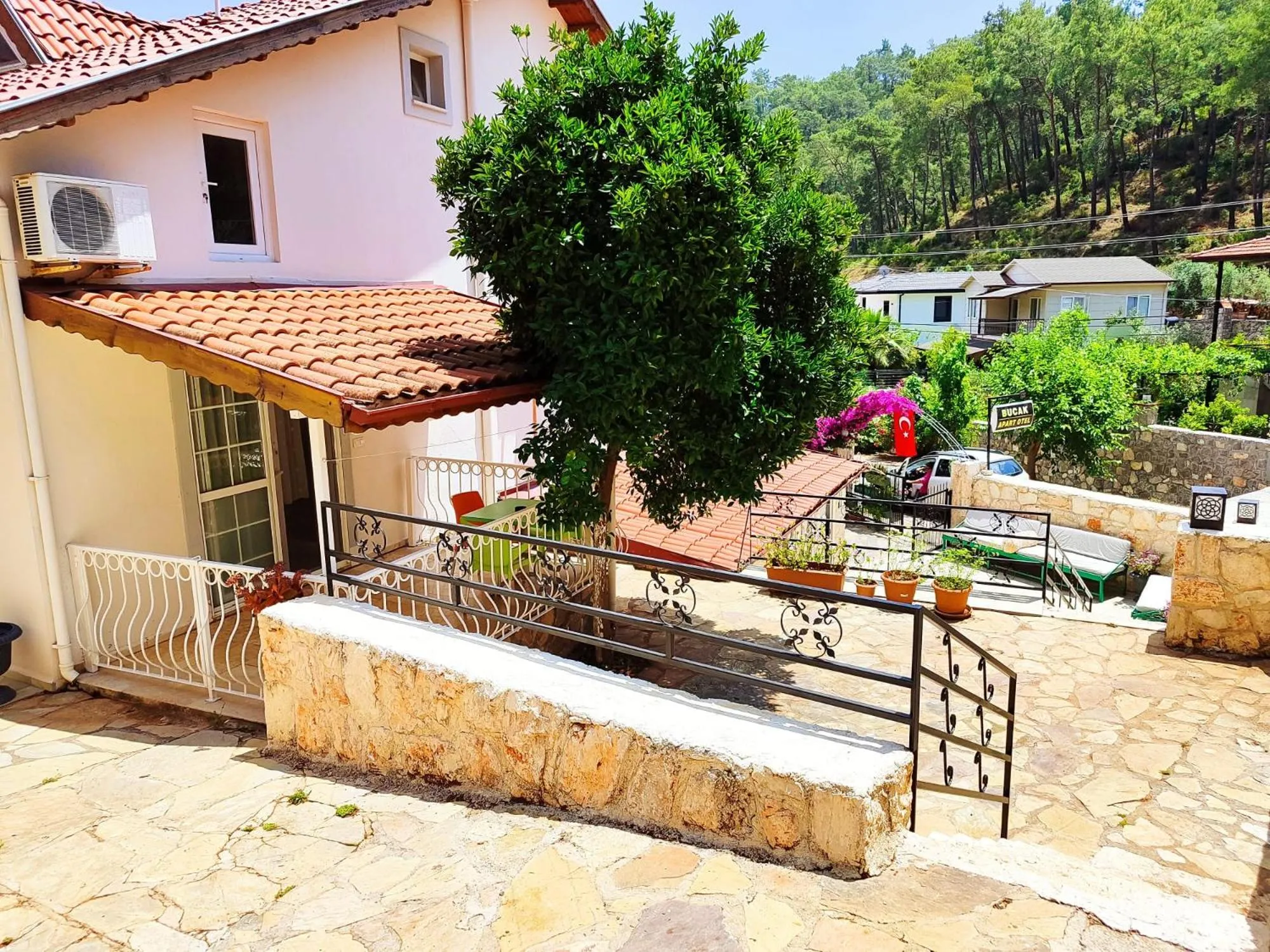 Property building in Bucak Apart Hotel Göcek & Beach