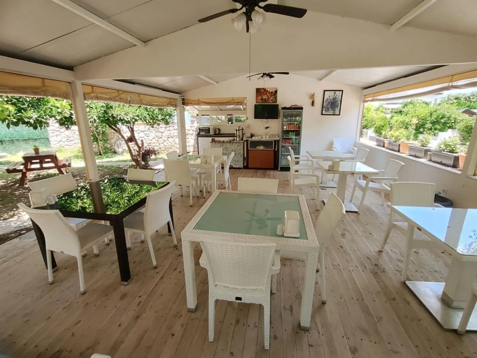 Seating area in Bucak Apart Hotel Göcek & Beach