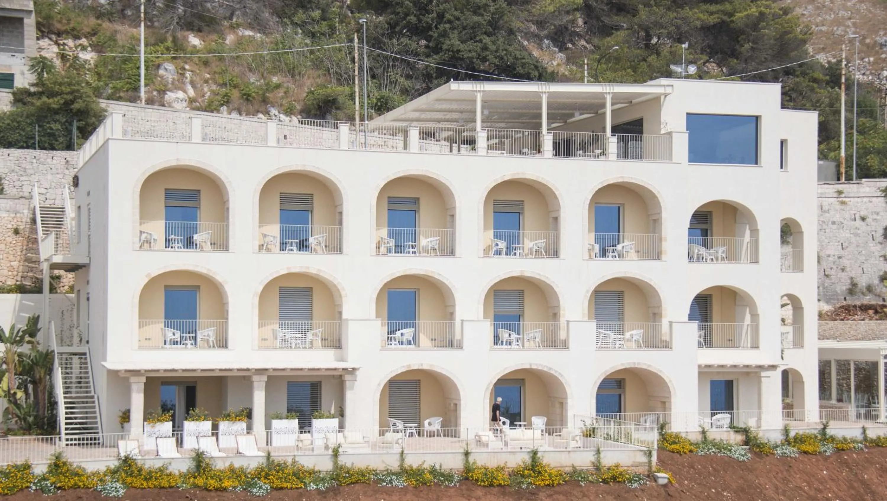 Property building in Est hotel