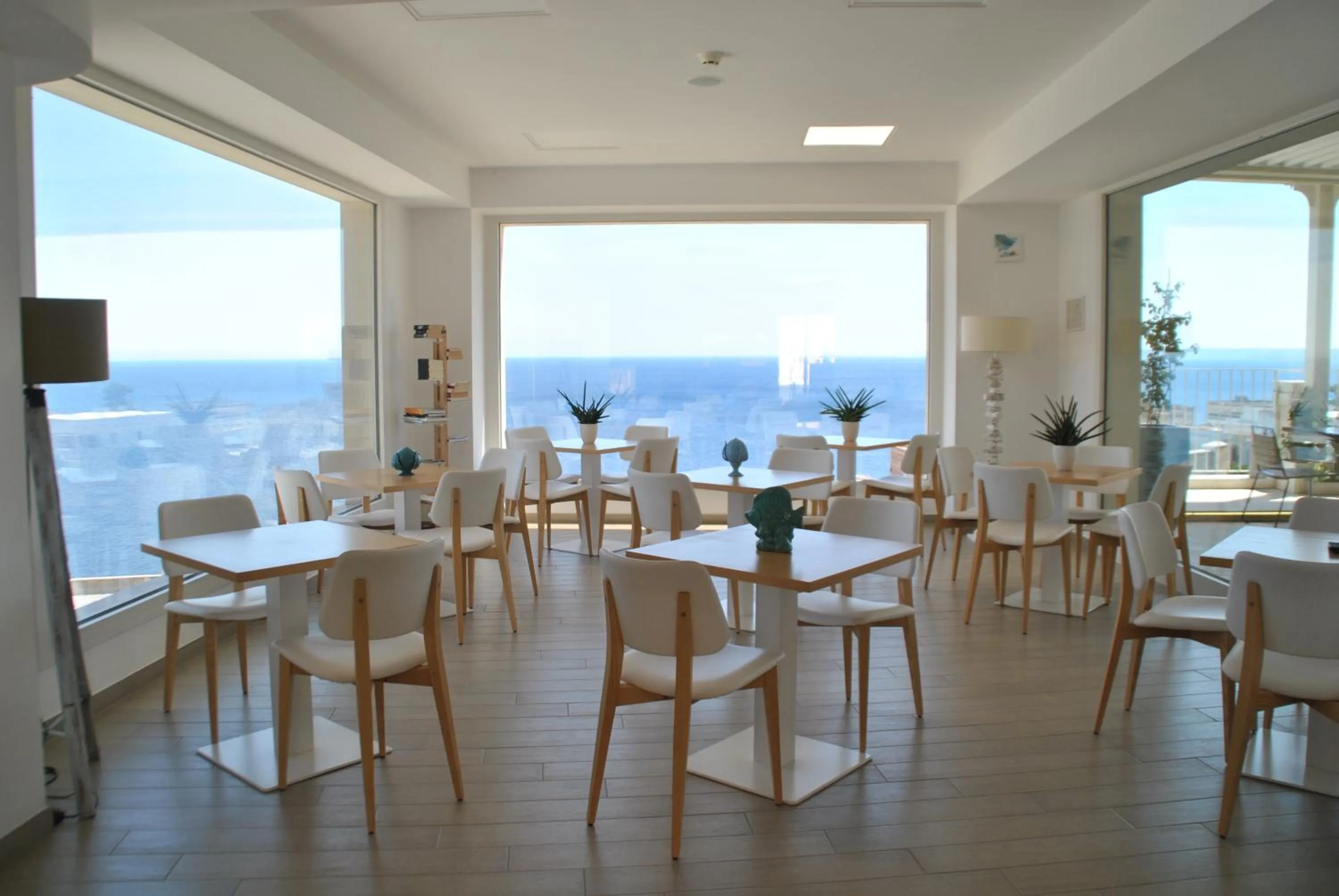 Seating area in Est hotel