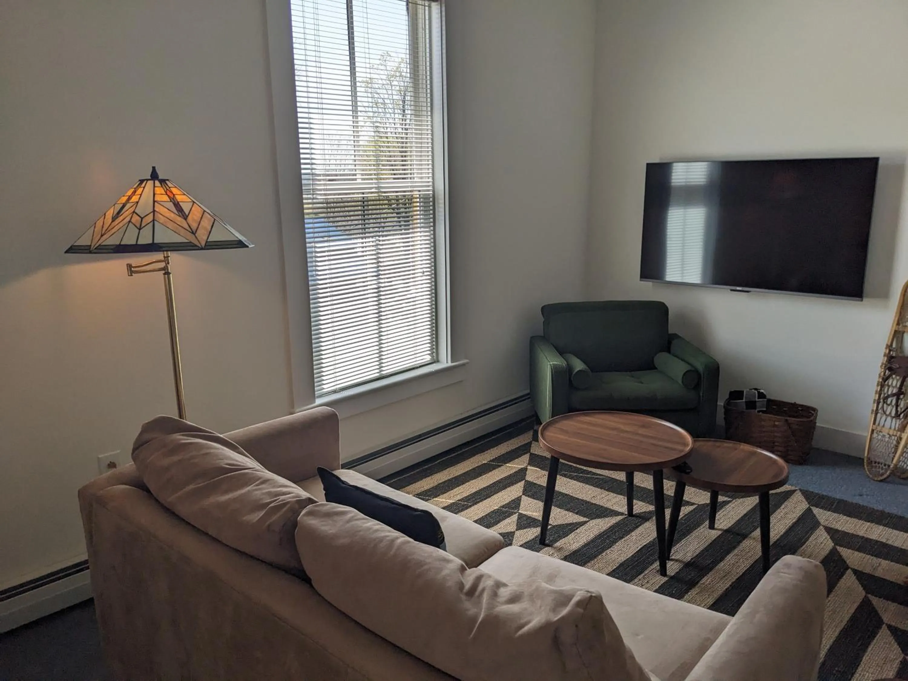 TV and multimedia in Bristol Suites