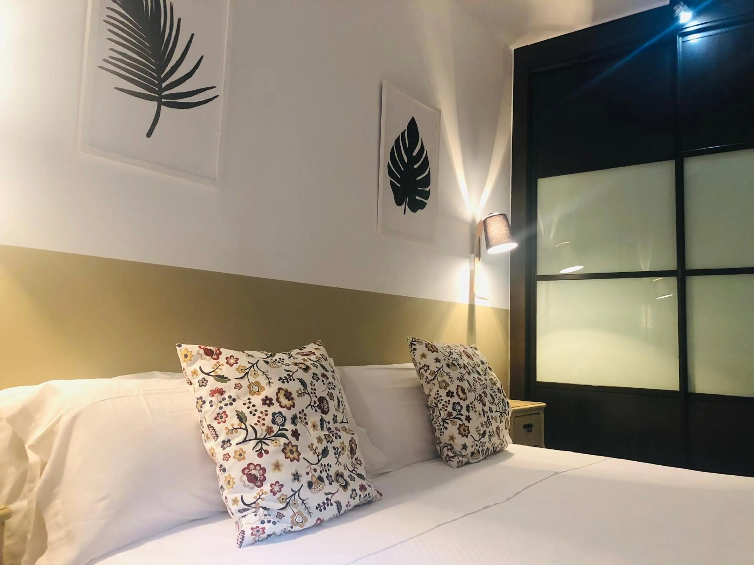 Bed in Alda Suite de los Reyes