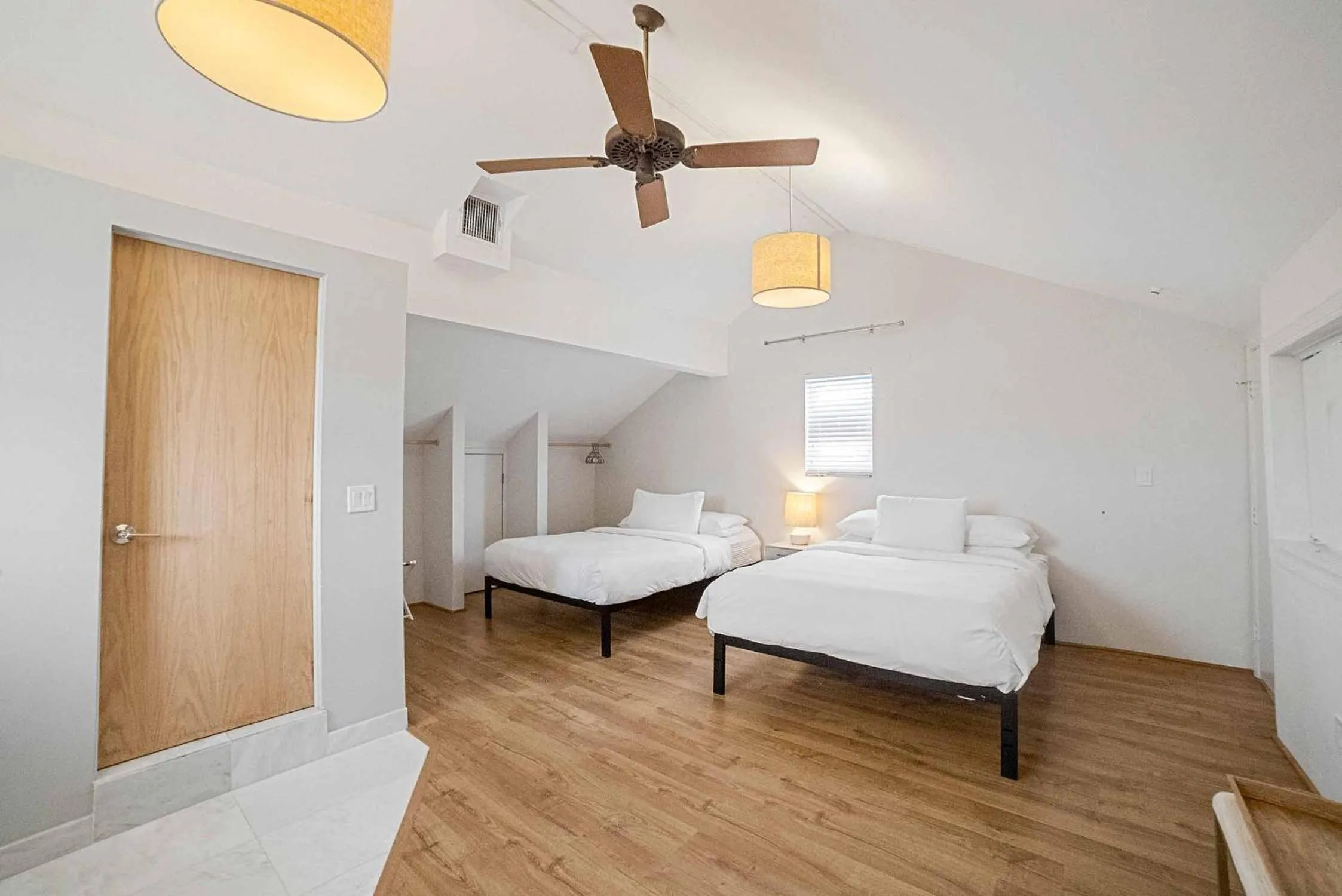 Bed in Casey Key Resort - Gulf Shores