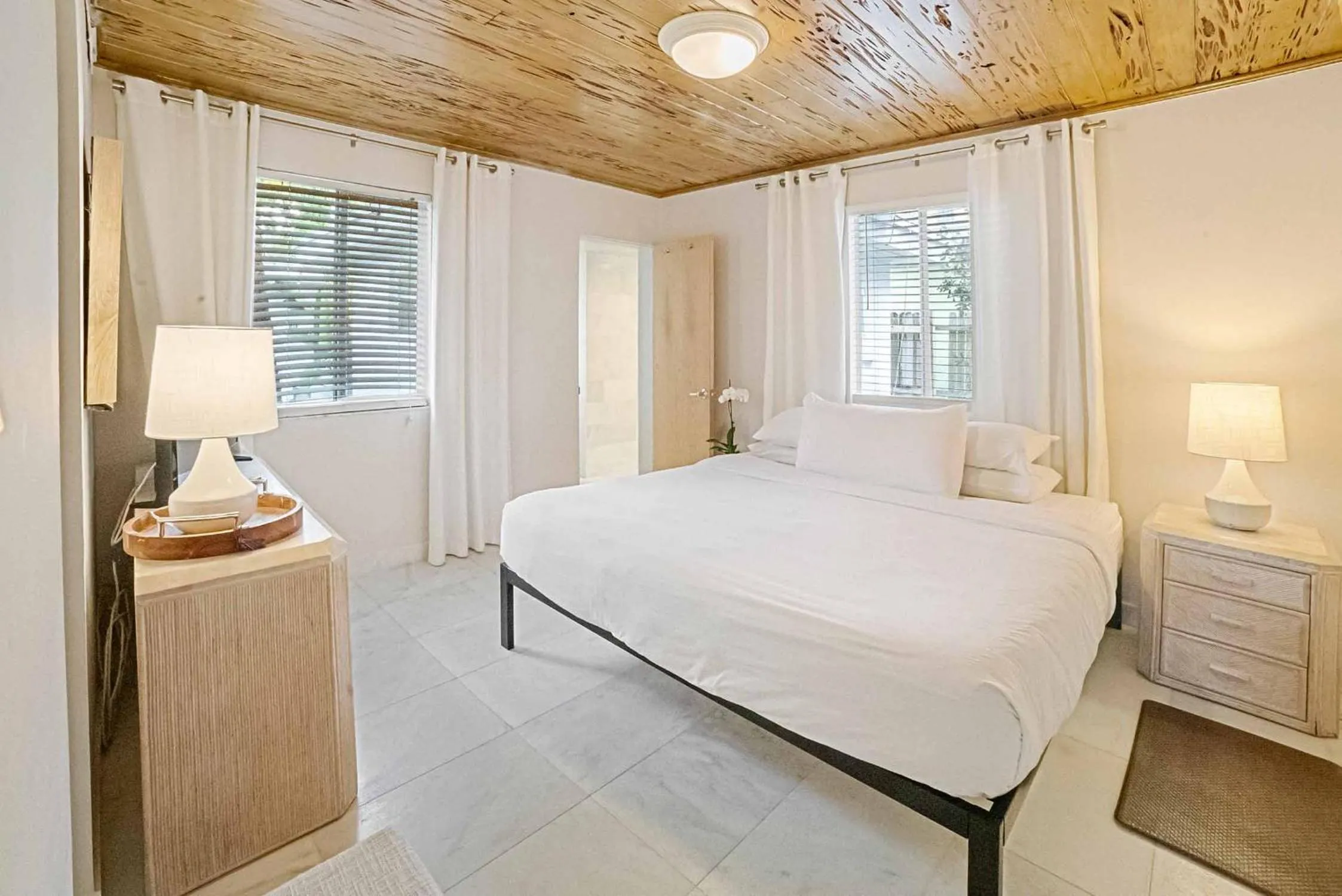 Bed in Casey Key Resort - Gulf Shores