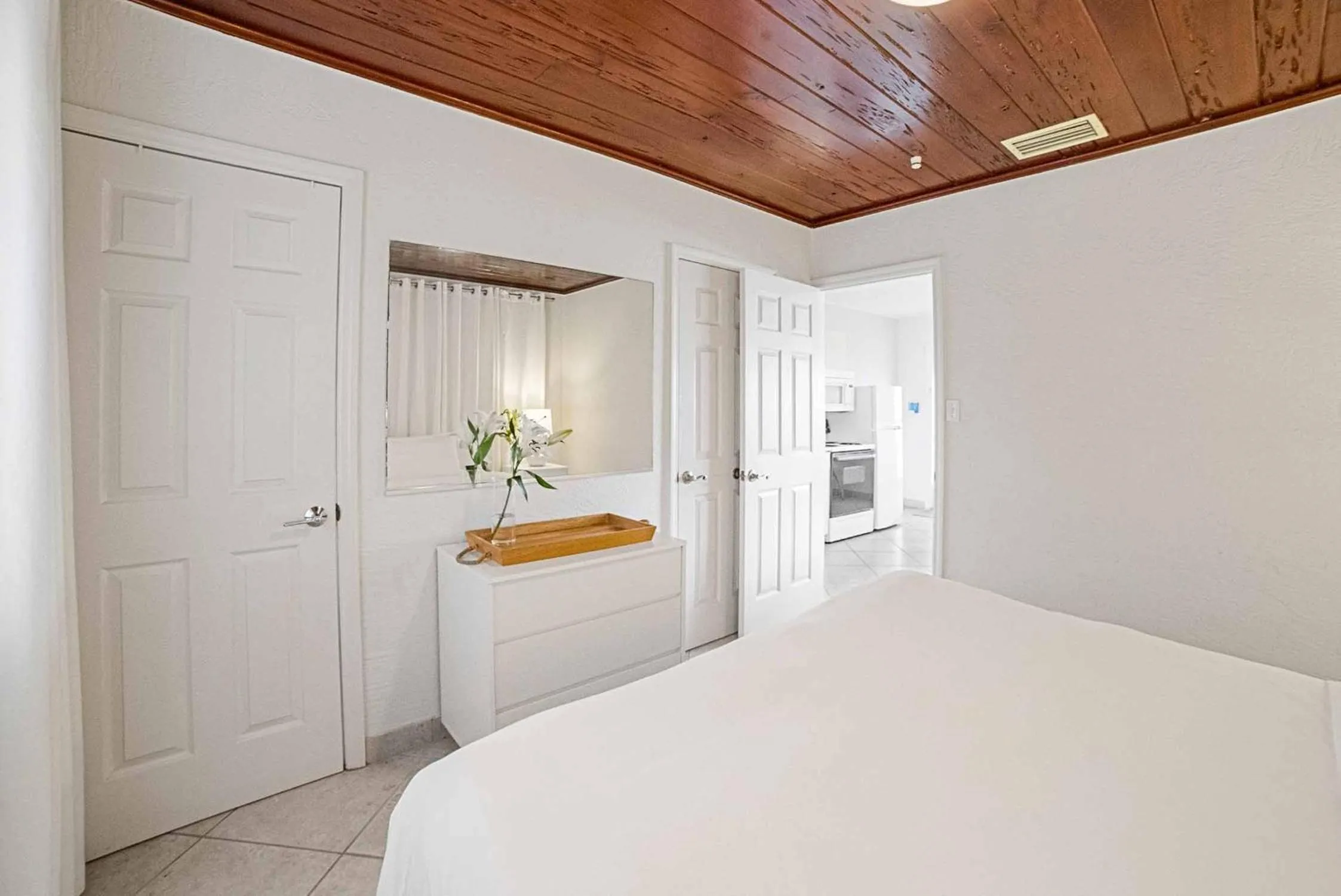 Bed in Casey Key Resort - Gulf Shores