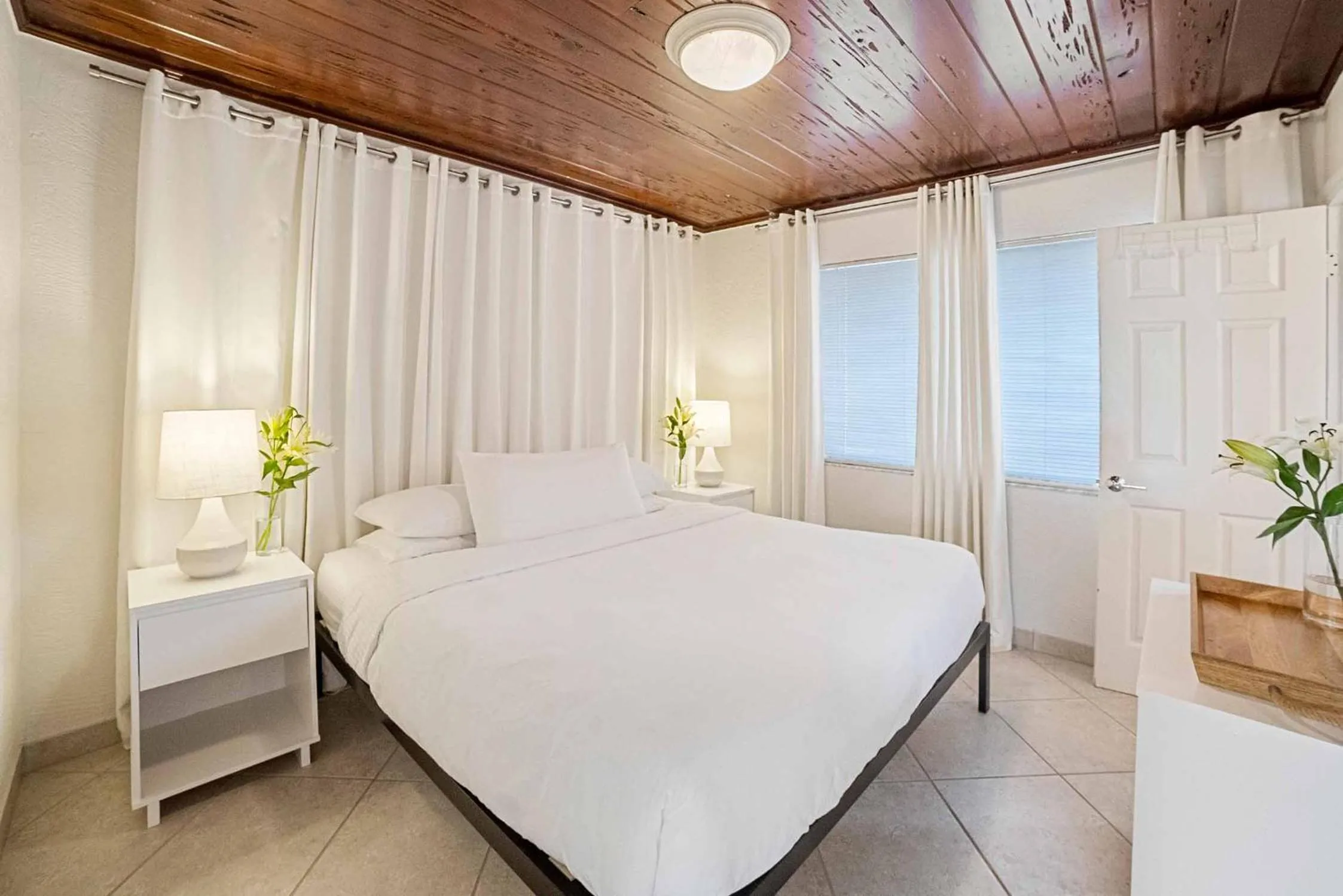 Bed in Casey Key Resort - Gulf Shores