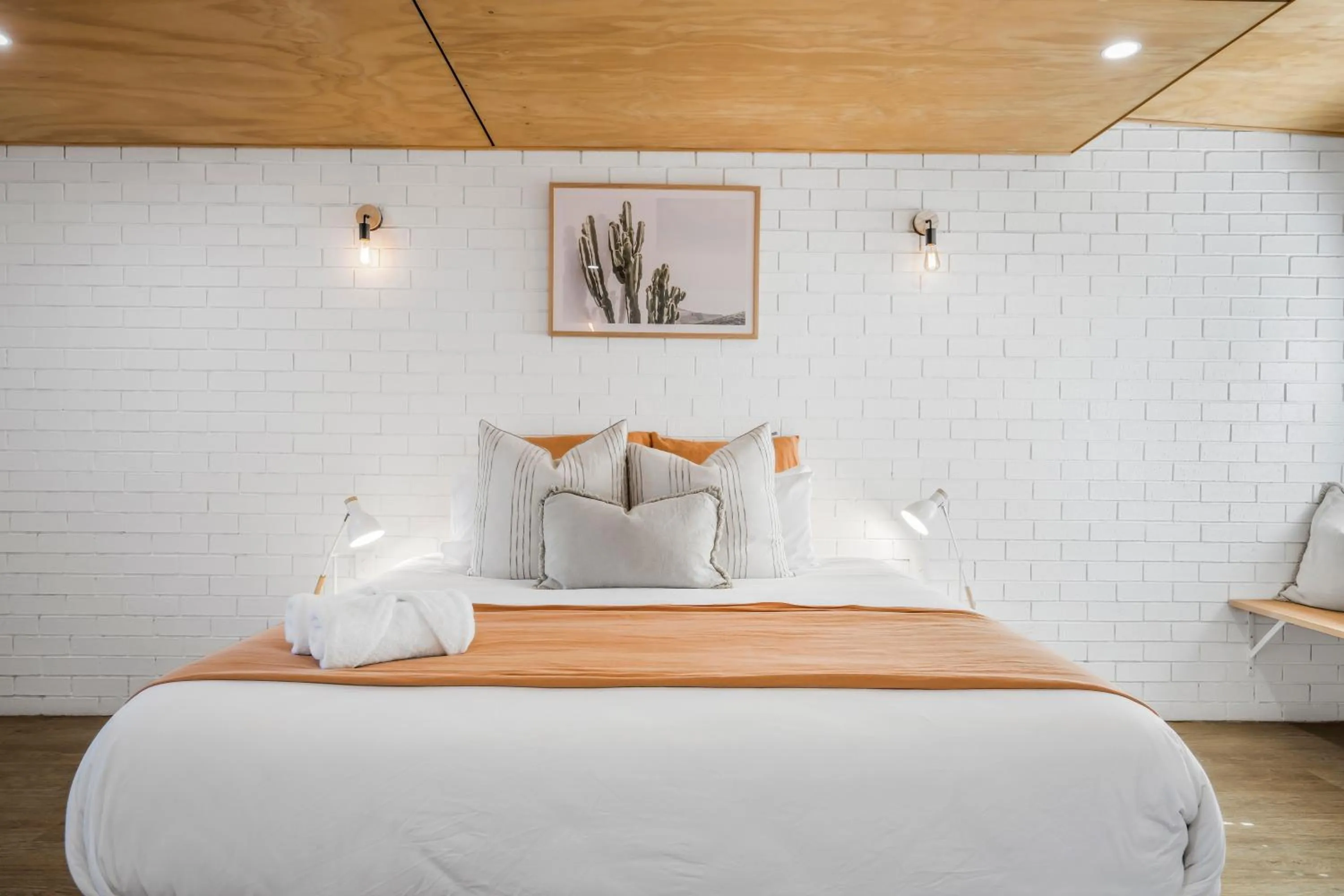 Bed in The Med Crescent Head