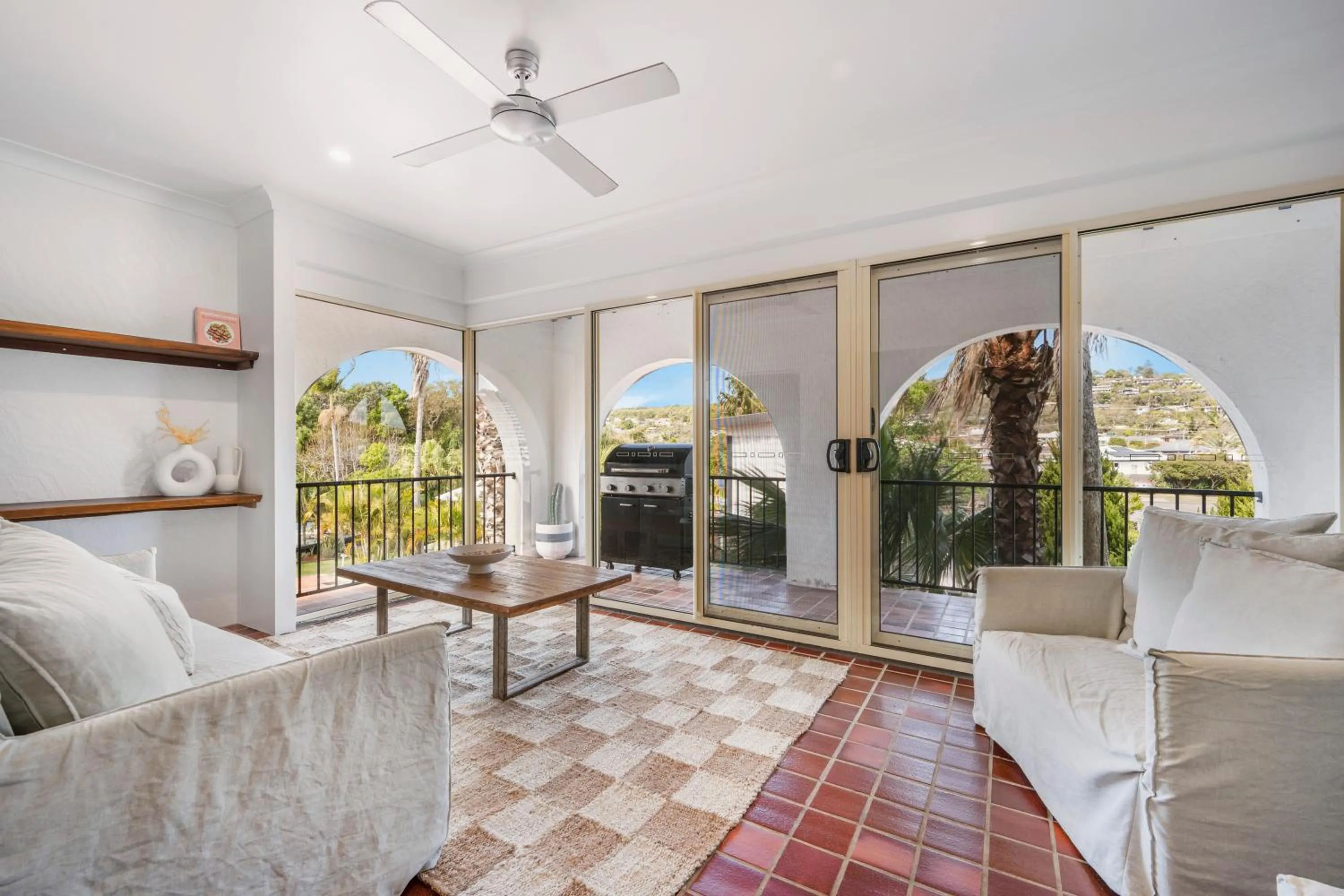 The Med Crescent Head