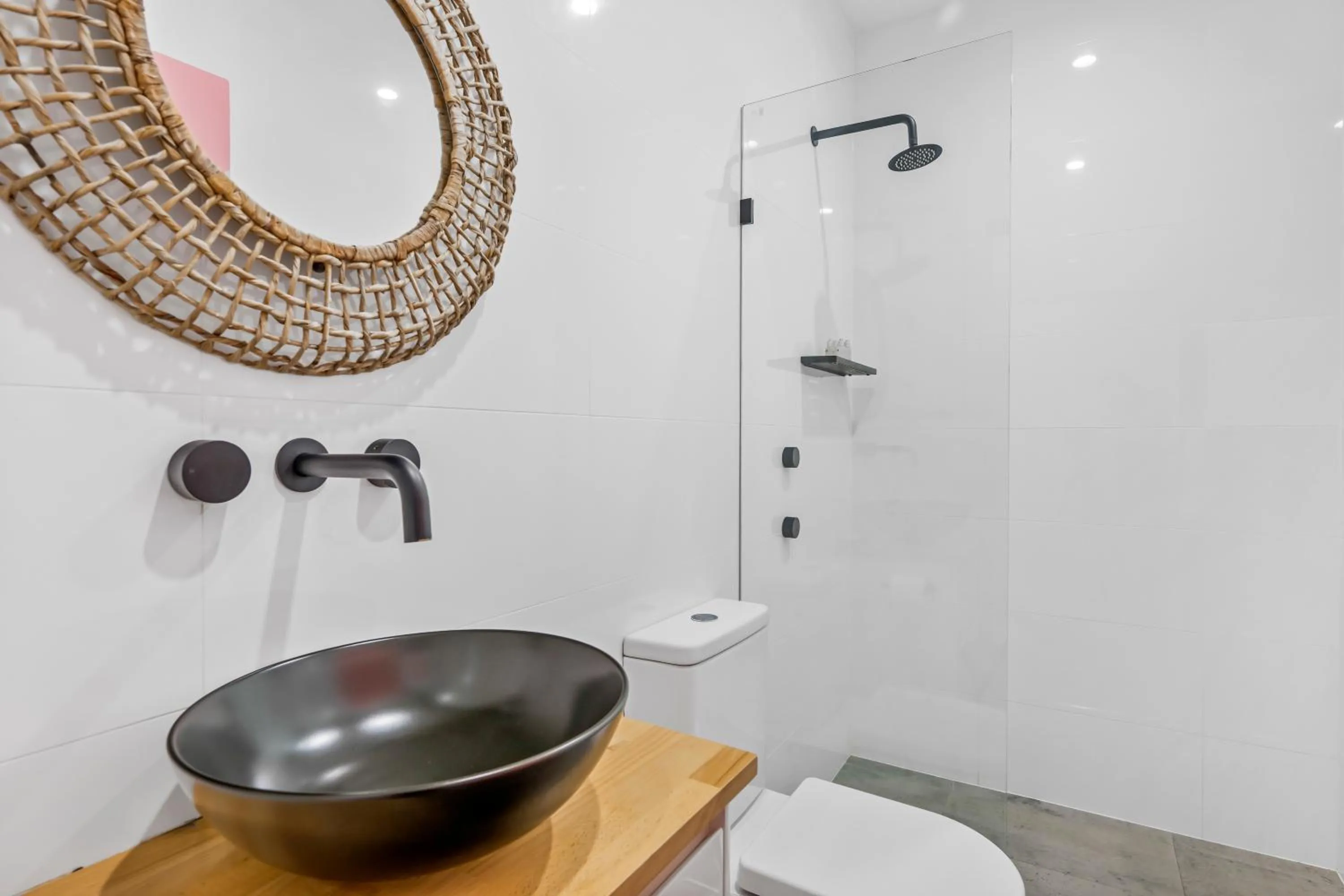 The Med Crescent Head