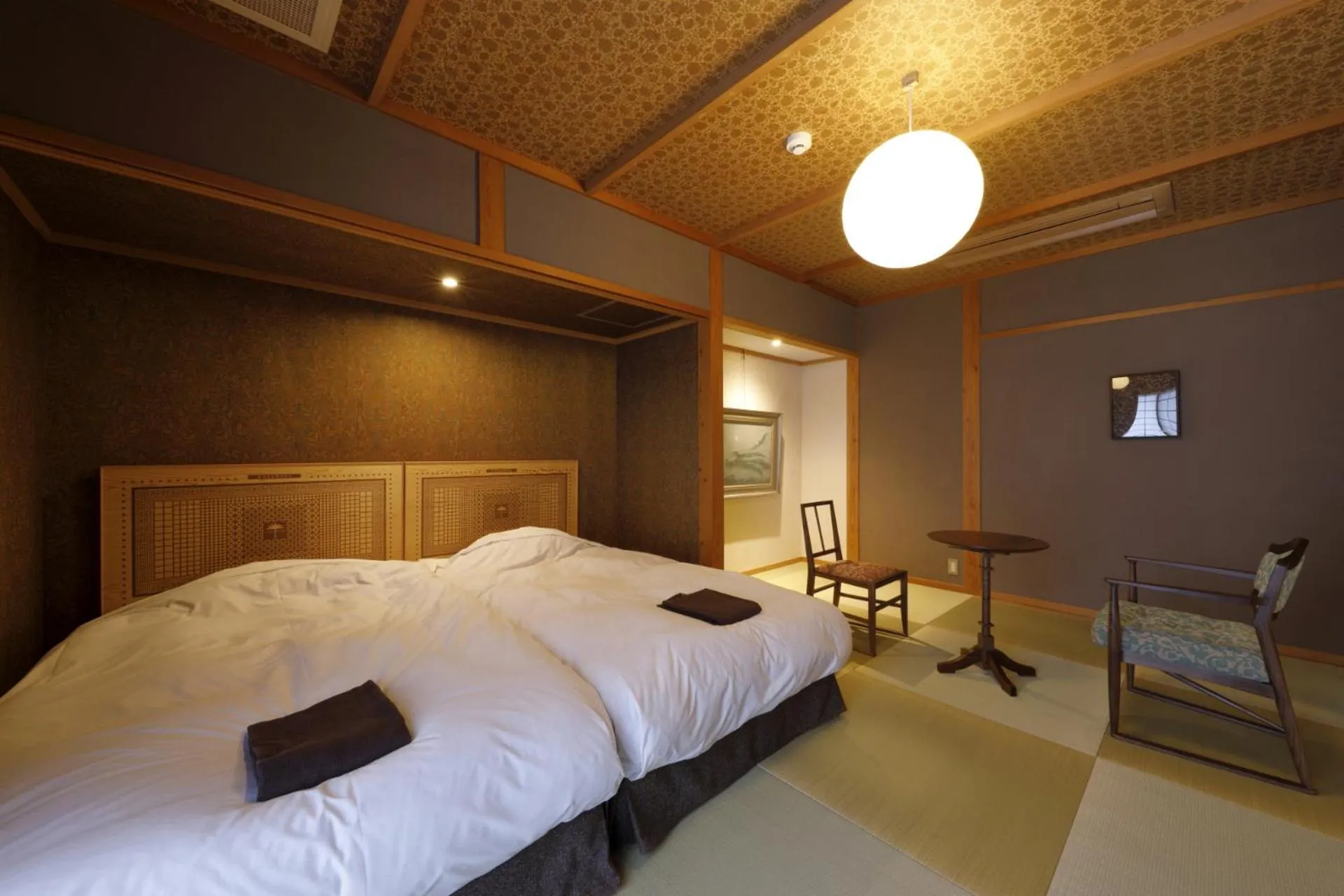 Bed in Yufuin Souan Kosumosu