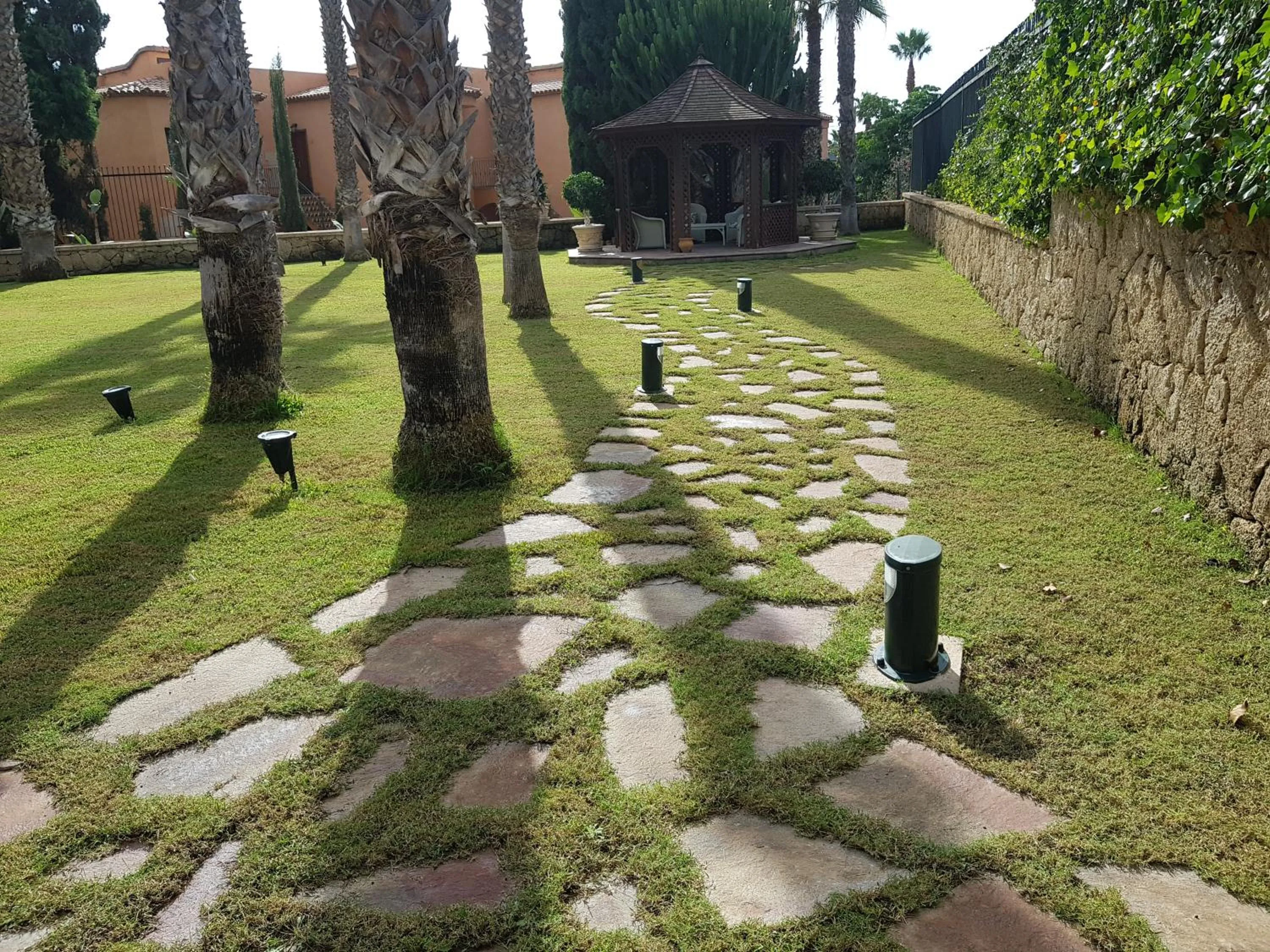 Garden in Hotel Las Madrigueras Golf Resort & Spa - Adults Only