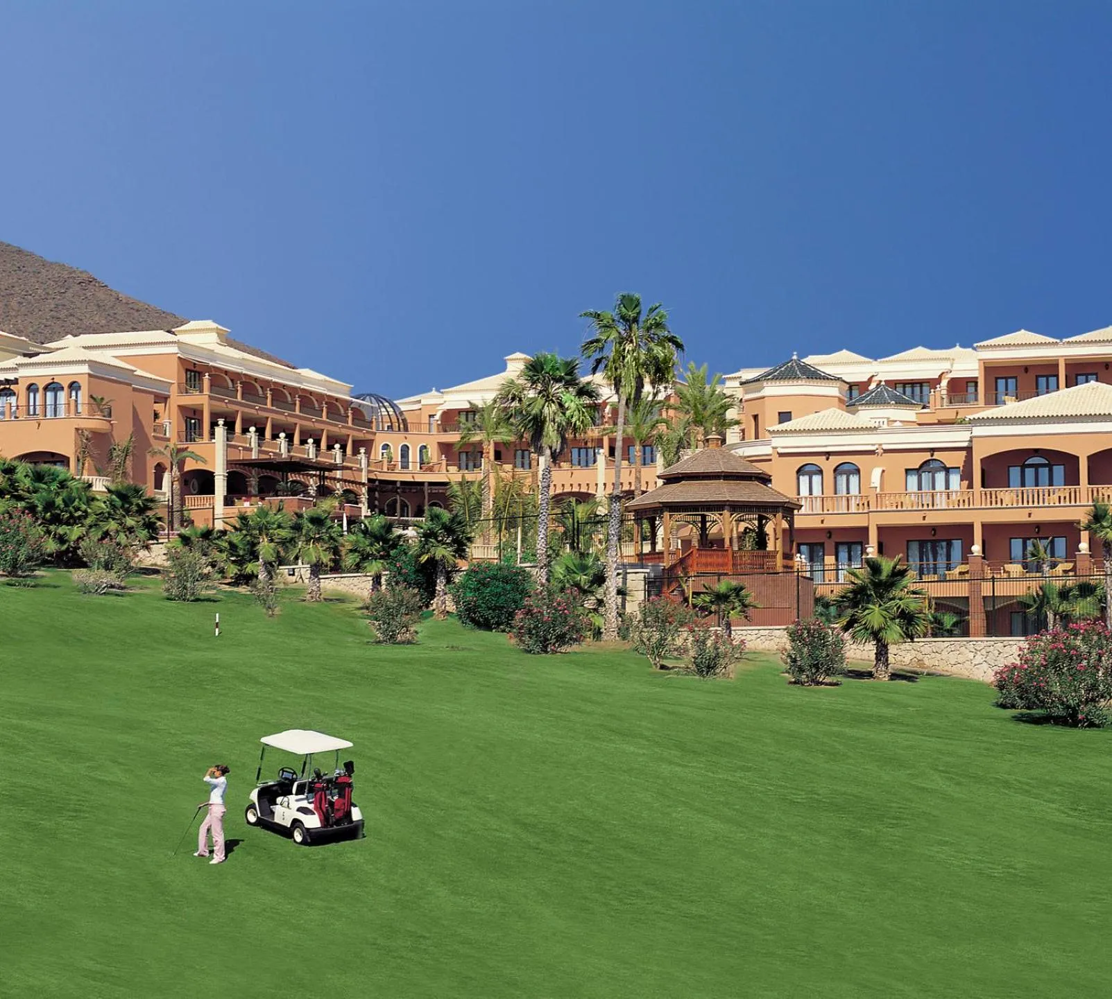 Golfcourse in Hotel Las Madrigueras Golf Resort & Spa - Adults Only