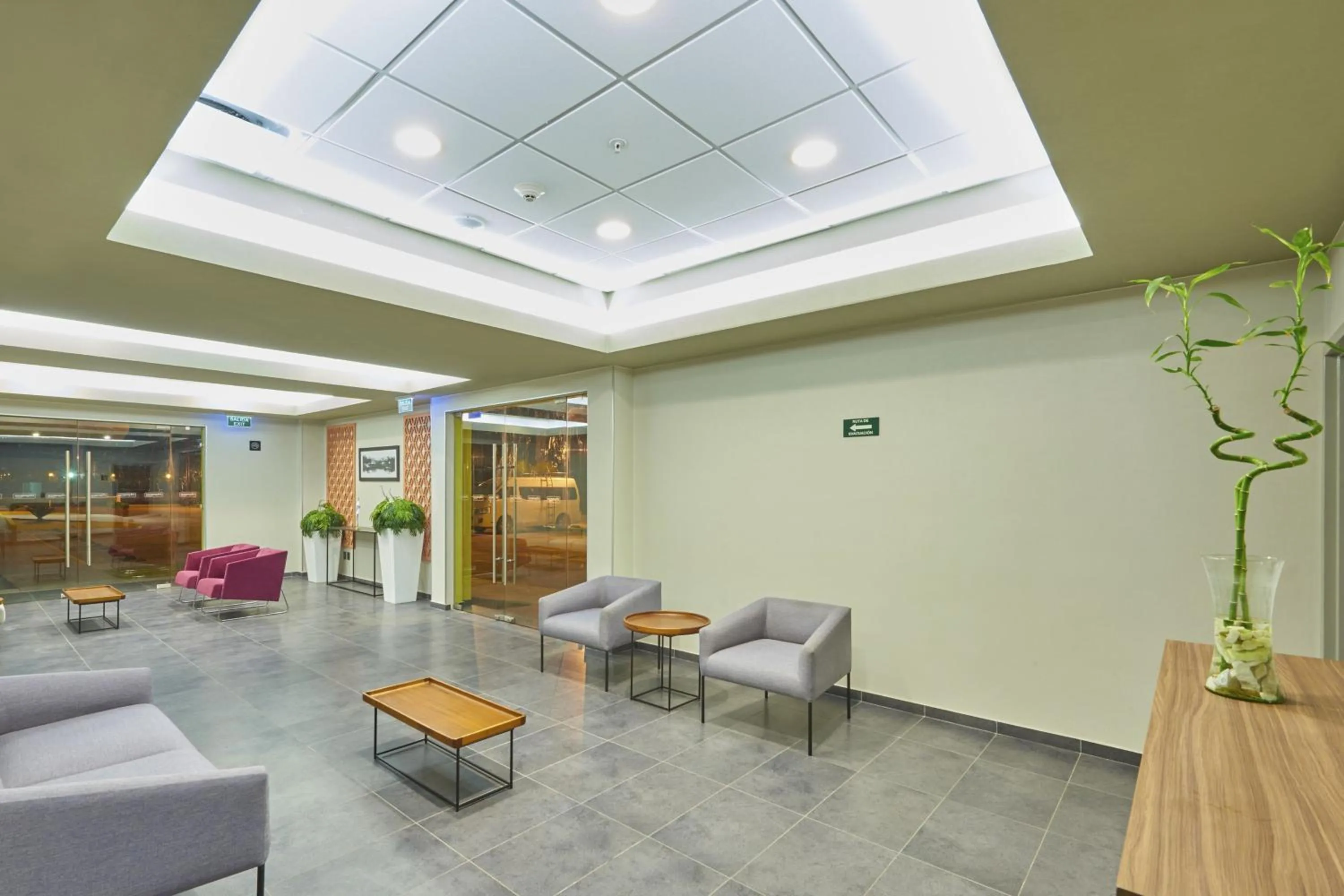 Lobby or reception in City Express by Marriott Reynosa Aeropuerto