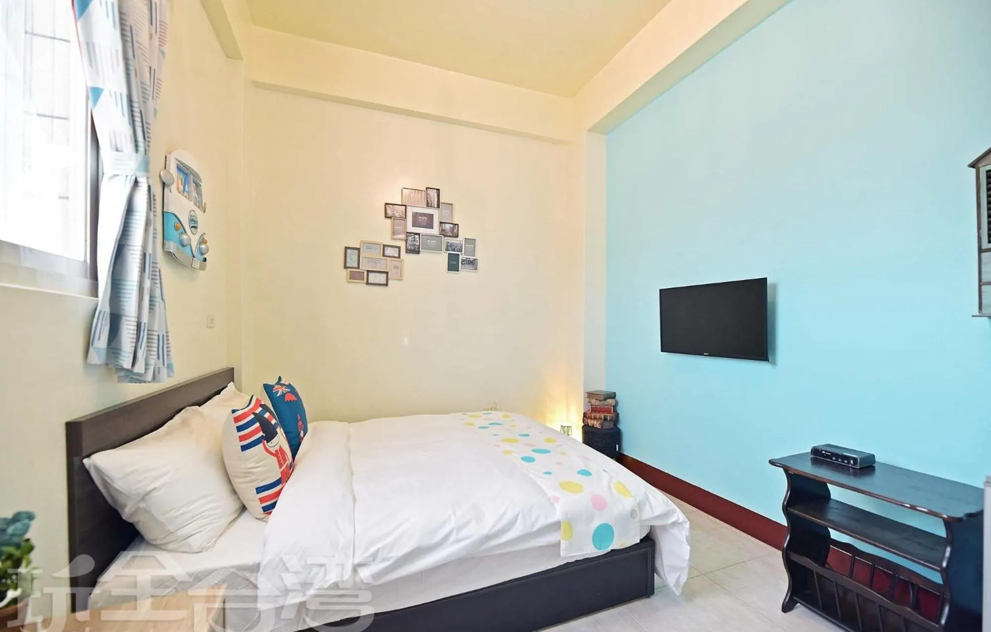 TV and multimedia, Bed in Yan Hai De Dai B&B