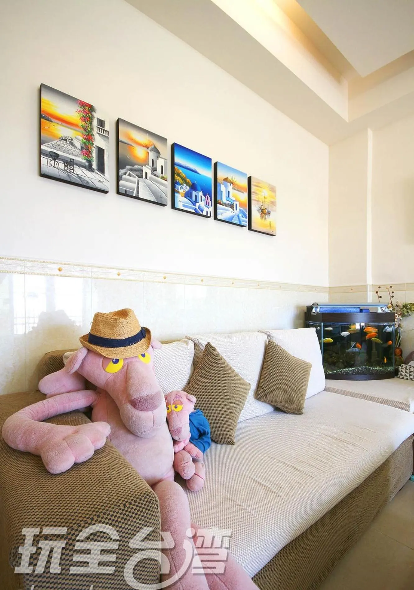 Communal lounge/ TV room, Bed in Yan Hai De Dai B&B