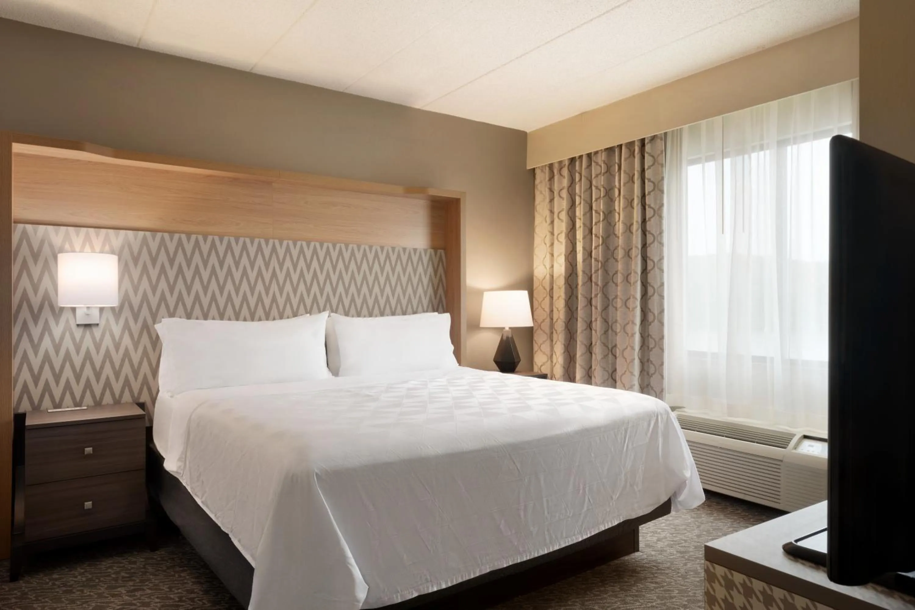 Bed in Holiday Inn Hotel & Suites Council Bluffs by IHG