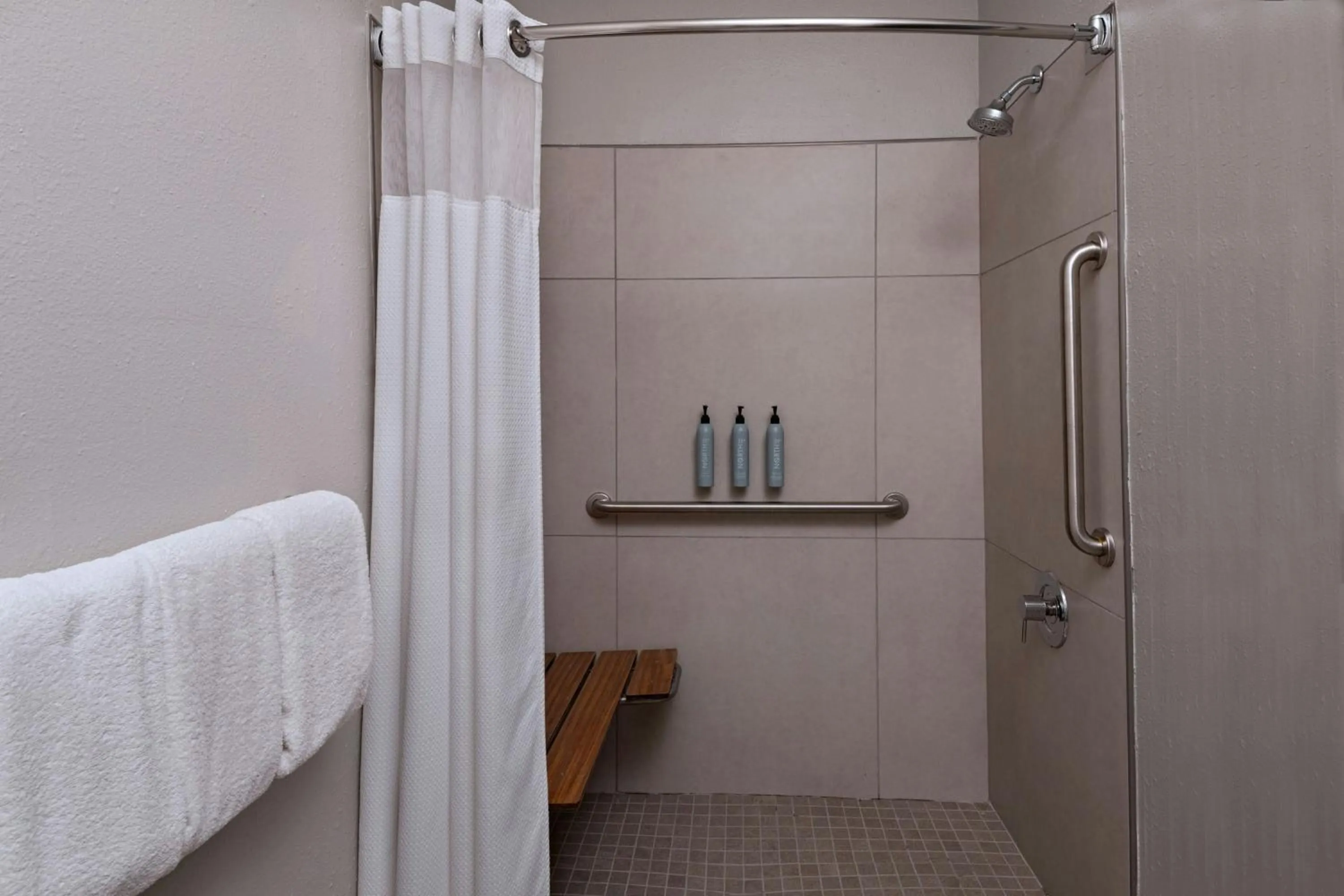 Bathroom in Courtyard Houston The Woodlands